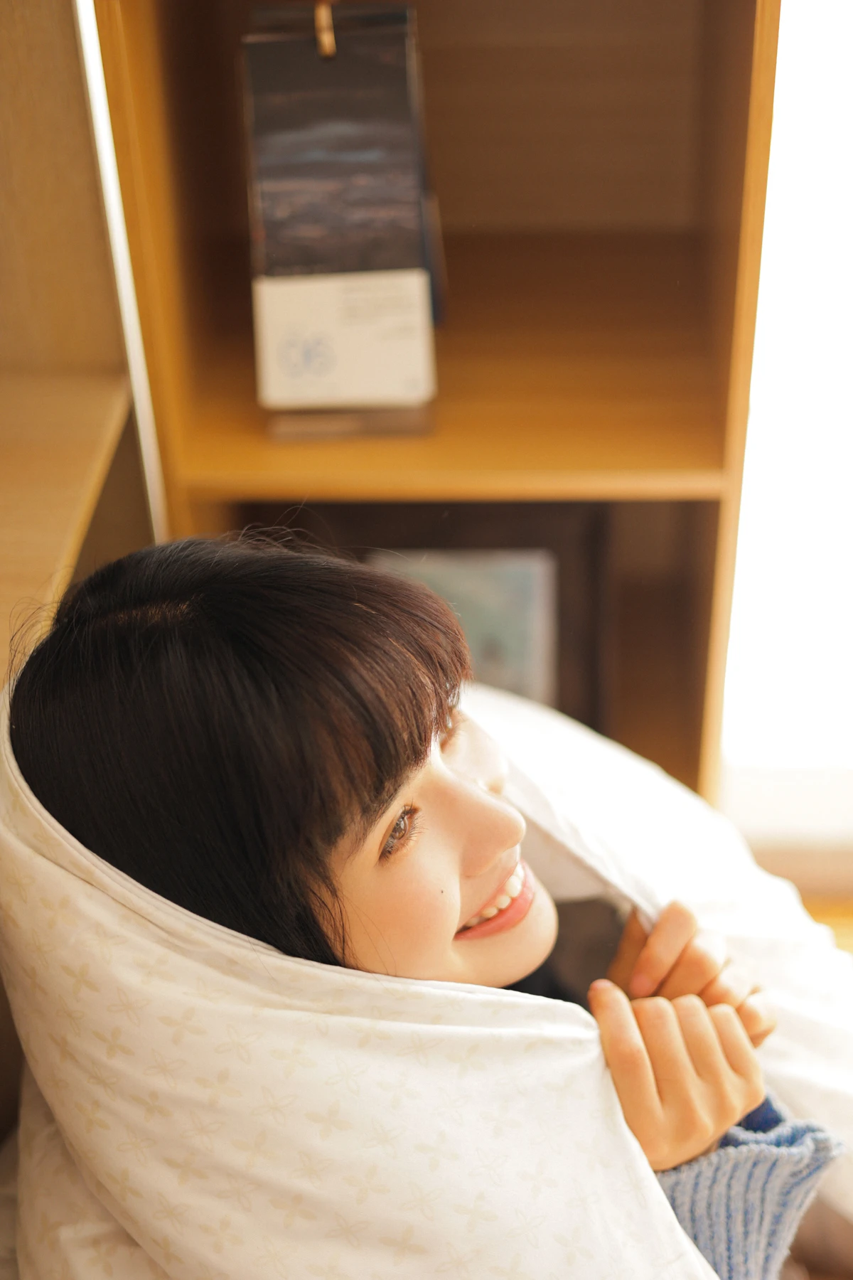 [艺图语]2023.02.01 Vol.2945 她的眼睛有星星#夏施哈哈酱#[38P]-025