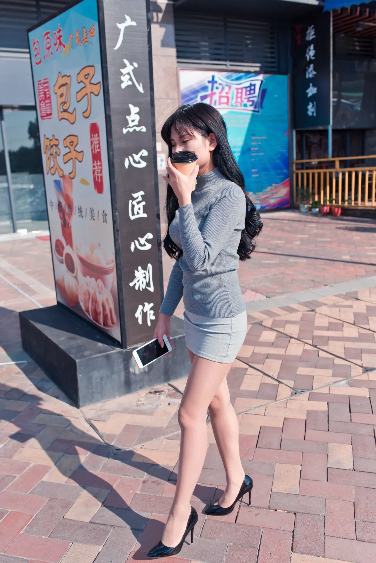 [街拍丝足] NO.084 休闲书屋里的短裙肉丝美女萌宝儿 #街拍丝足、美足#[79P]-052