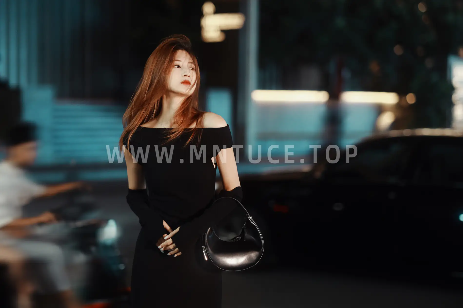 [艺图语] 2022.11.13 Vol.2071-014
