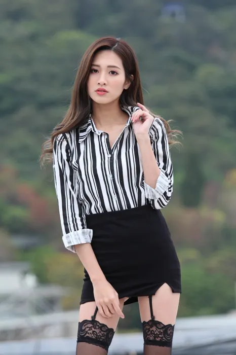 [街拍丝足] NO.025 长腿美模 张筱 性感黑丝外拍 #街拍丝足、美足#[93P]-064