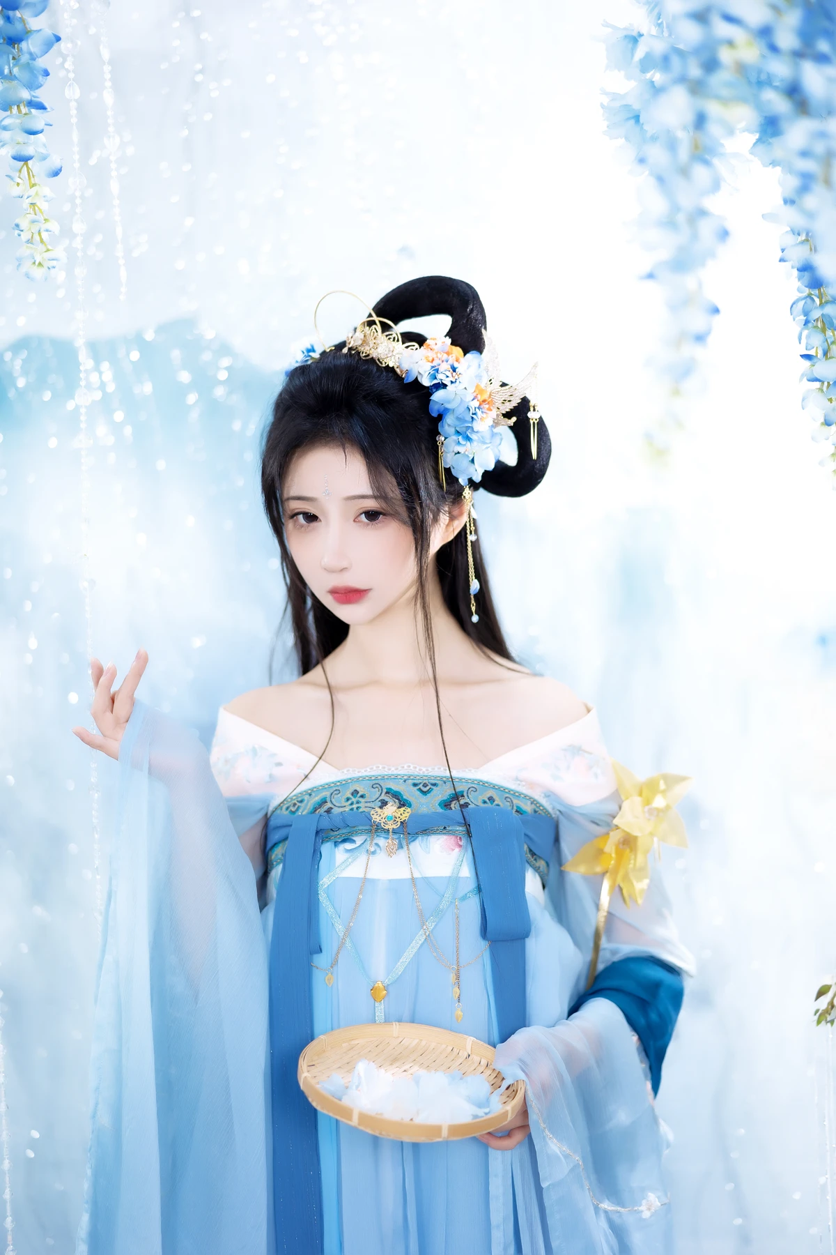 [艺图语]2023.02.08 Vol.3001 枕边书#绮罗生的小苏苏#[25P]-013