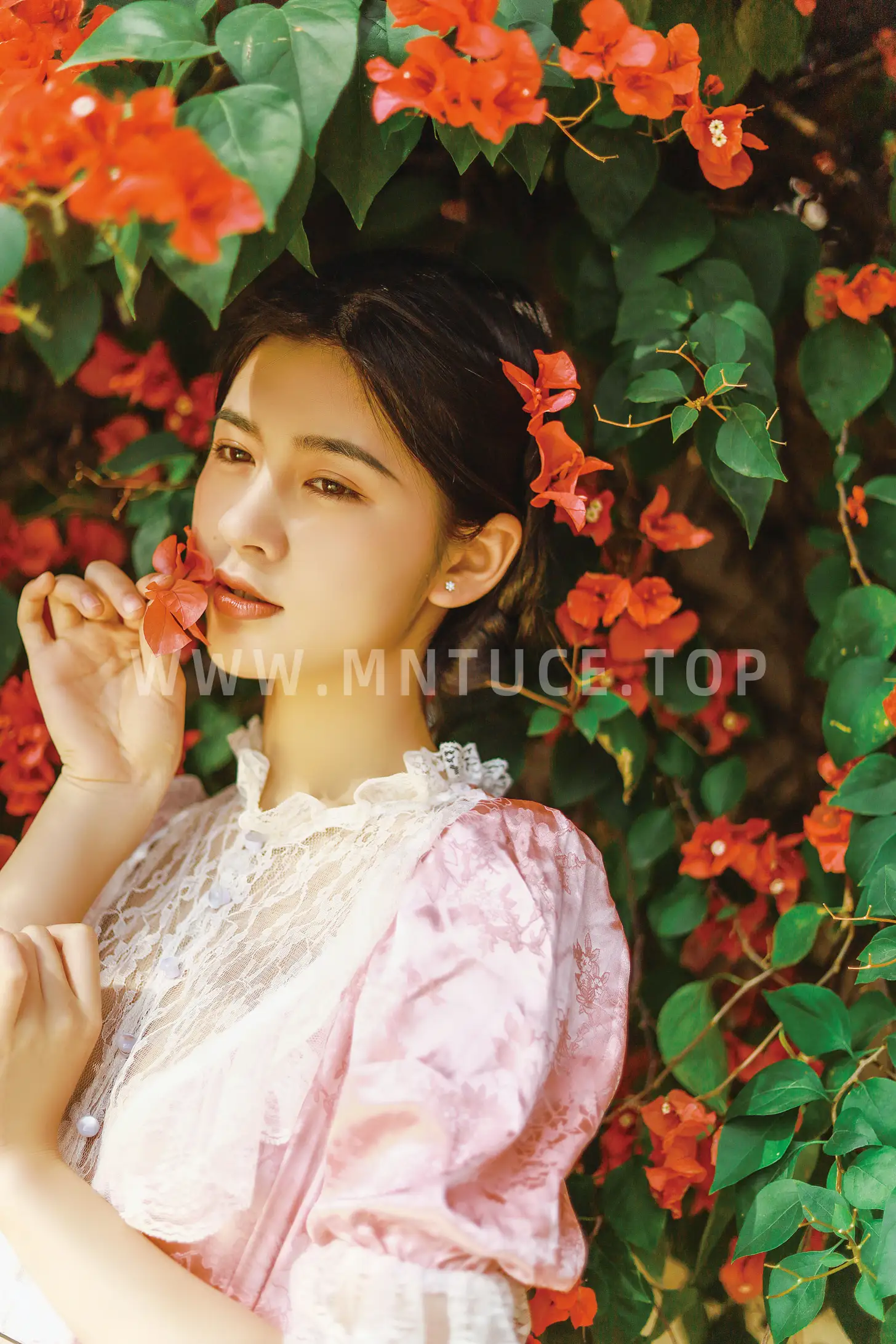 [艺图语] 2022.09.12 Vol.1932-018