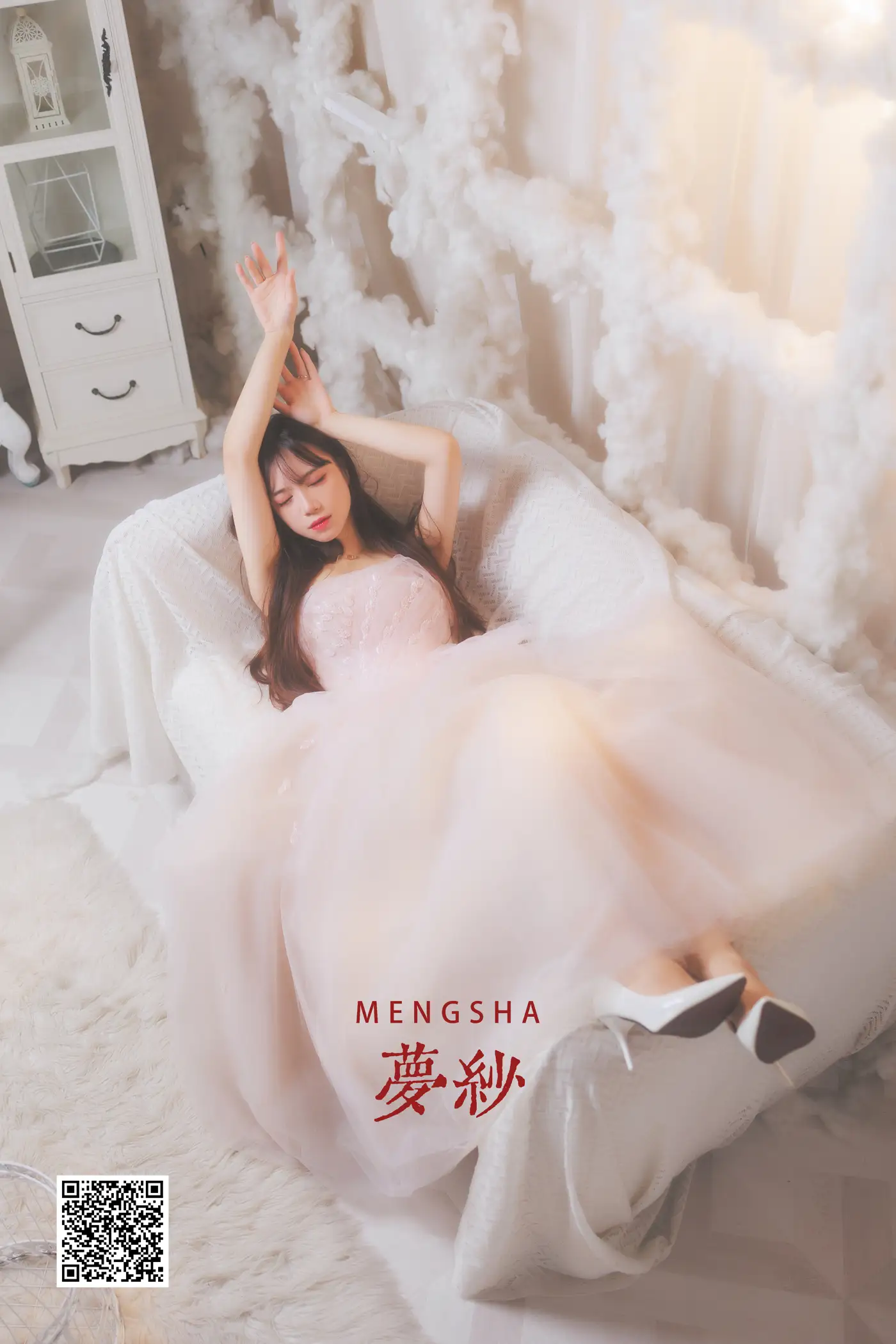 [艺图语] 2022.05.14 Vol.880 – 梦纱 贰加六[24P]-PicJJ