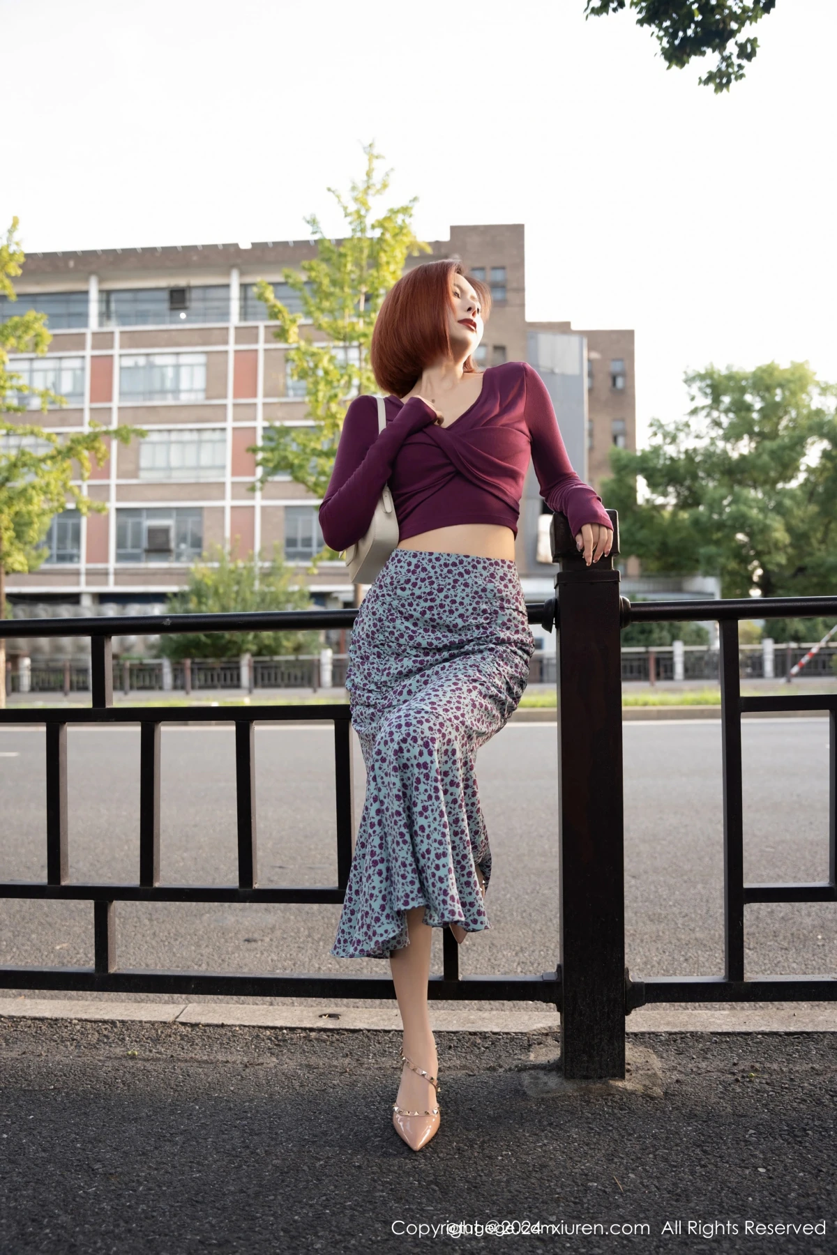[秀人网] 2024.11.14 No.9445 白芷yy、秀人旗下#[54P]-012