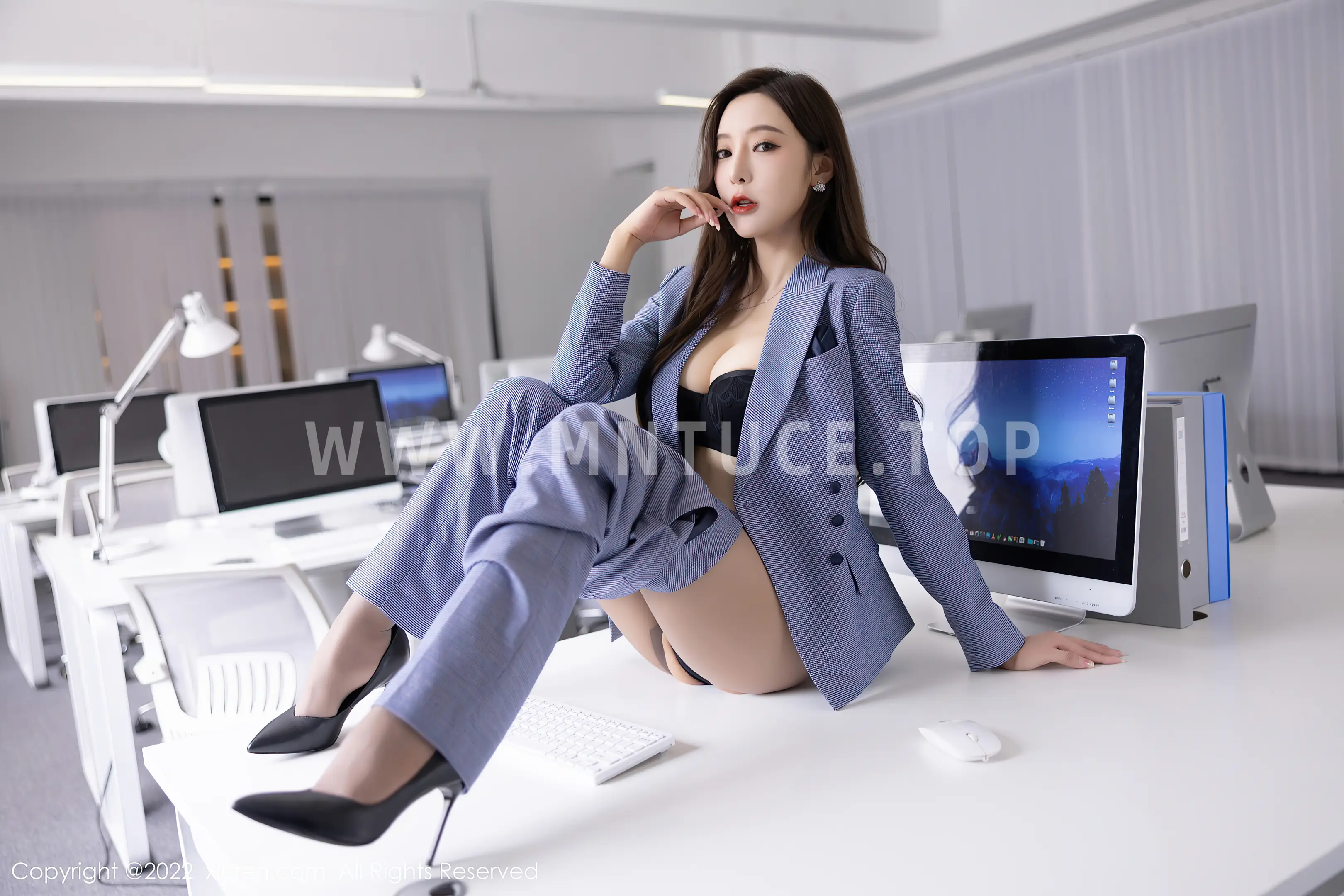 [Xiuren秀人网] 2022.09.22 NO.5629-057
