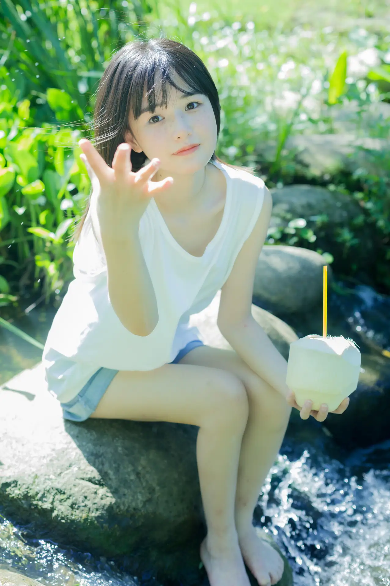 [艺图语] 2022.08.14 Vol.1703-006