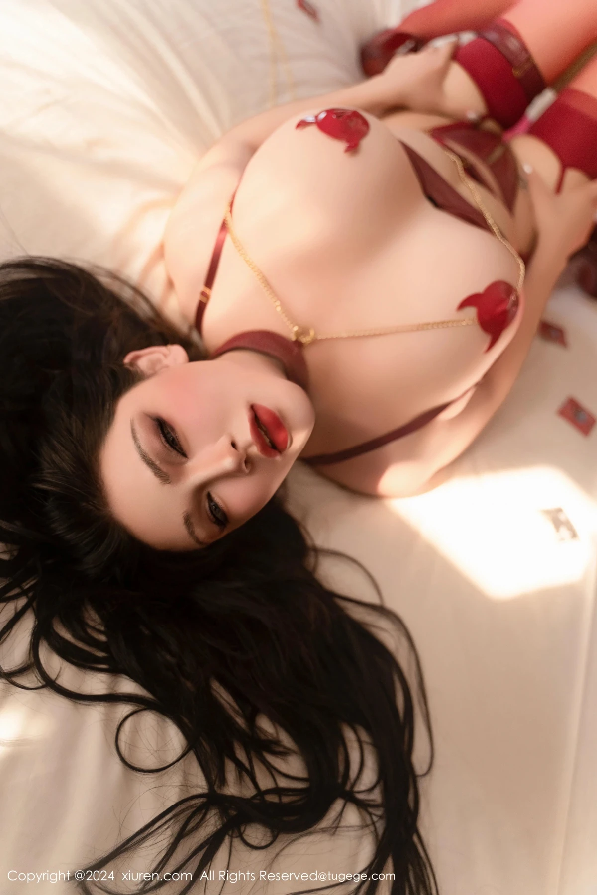 [秀人网] 2024.10.28 No.9352 伊丽莎有点白、秀人旗下#[93P]-070