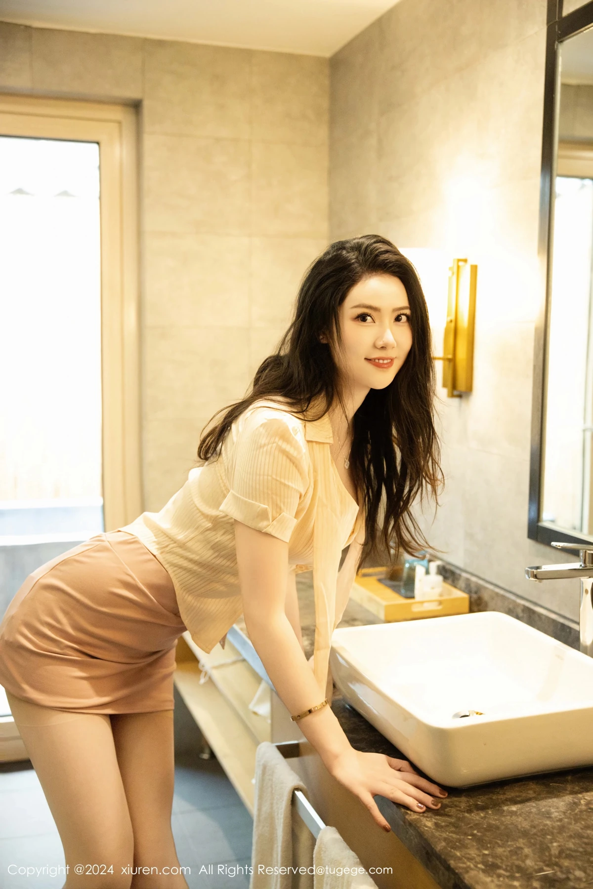 [秀人网] 2024.12.24 No.9646 方子萱、秀人旗下#[85P]-033
