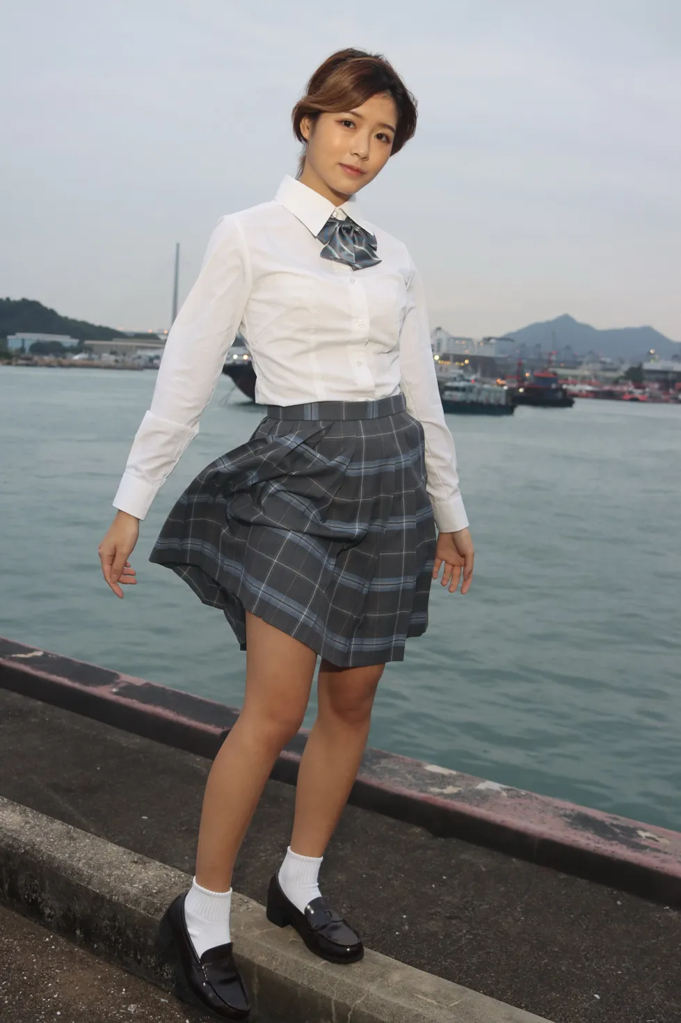 [街拍丝足] NO.144 Kandi 学生制服美腿 #街拍丝足、美足#[110P]-068