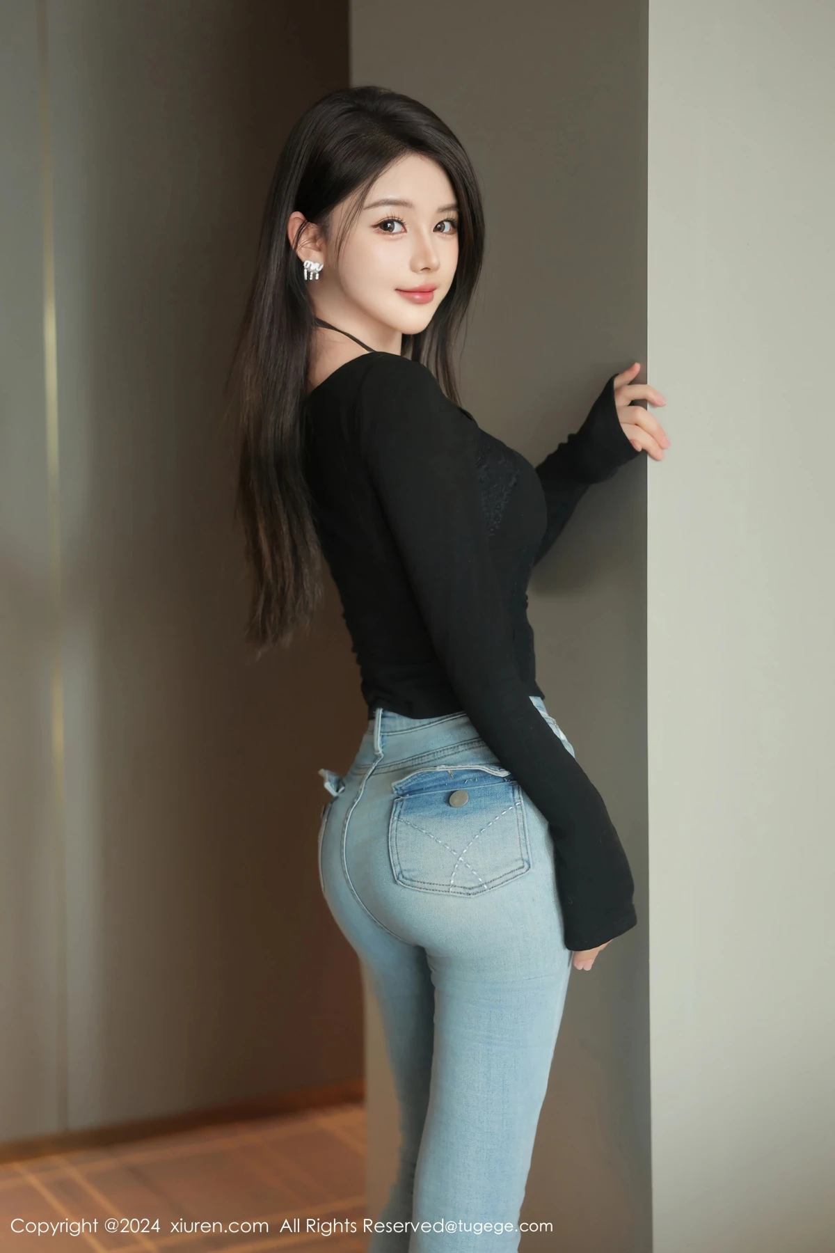 [秀人网] 2024.12.27 No.9666 爱酱里、秀人旗下#[77P]-003