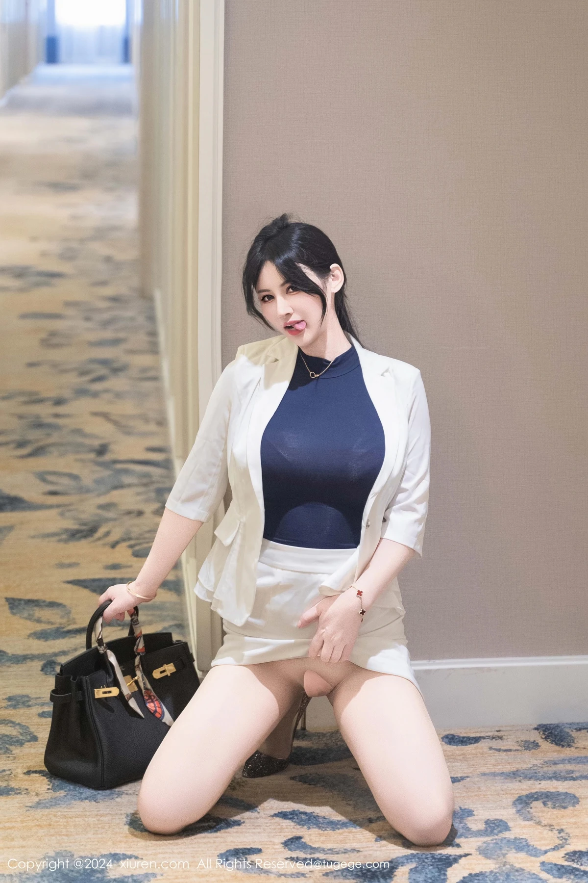 [秀人网] 2024.10.21 No.9319 诗诗kiki、秀人旗下#[98P]-022