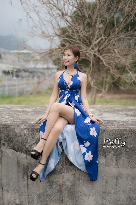 [街拍丝足] NO.052 Polly 高衩長裙 高跟美腿旅拍 #街拍丝足、美足#[60P]-036