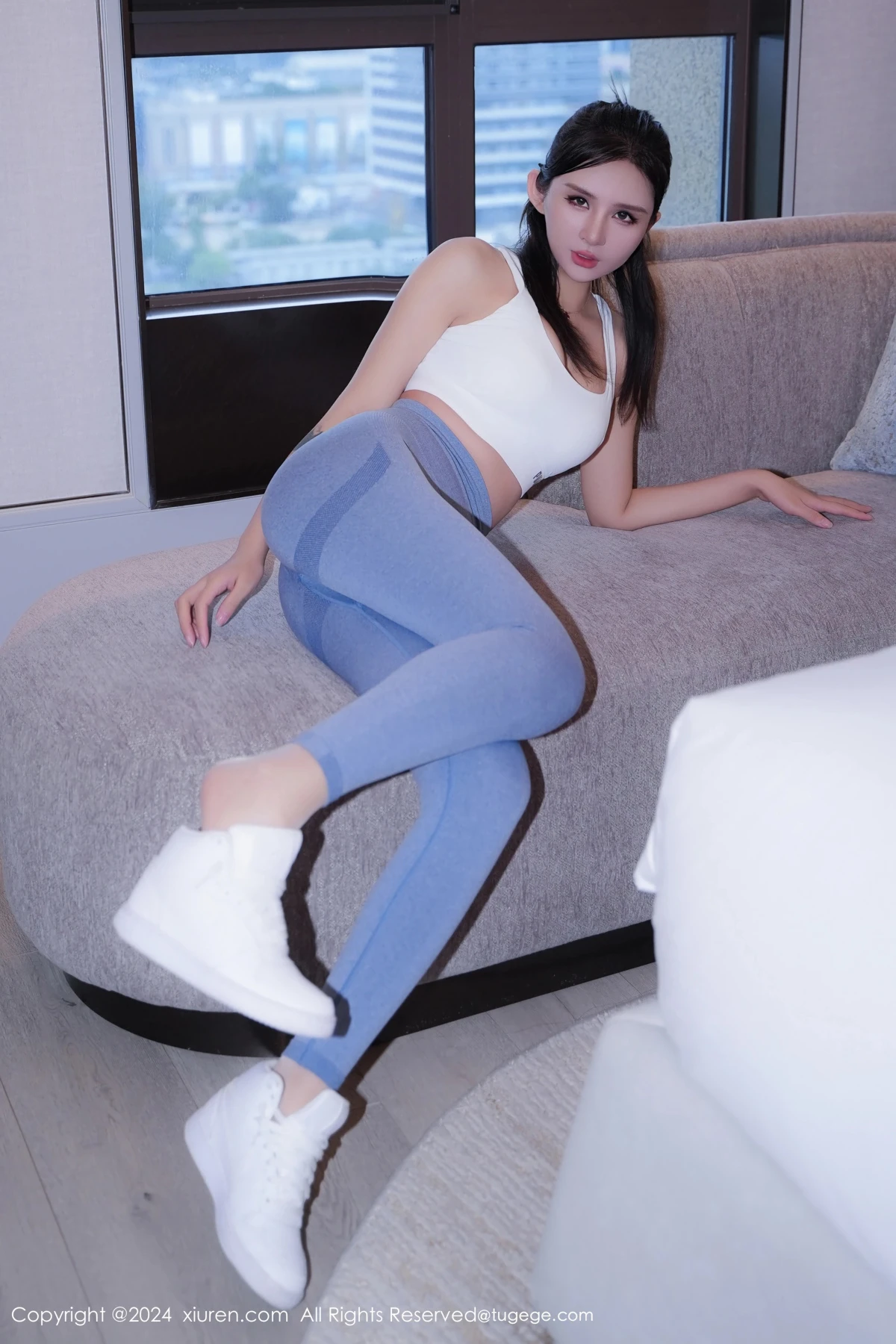 [秀人网] 2024.11.07 No.9407 Emily尹菲、秀人旗下#[57P]-024
