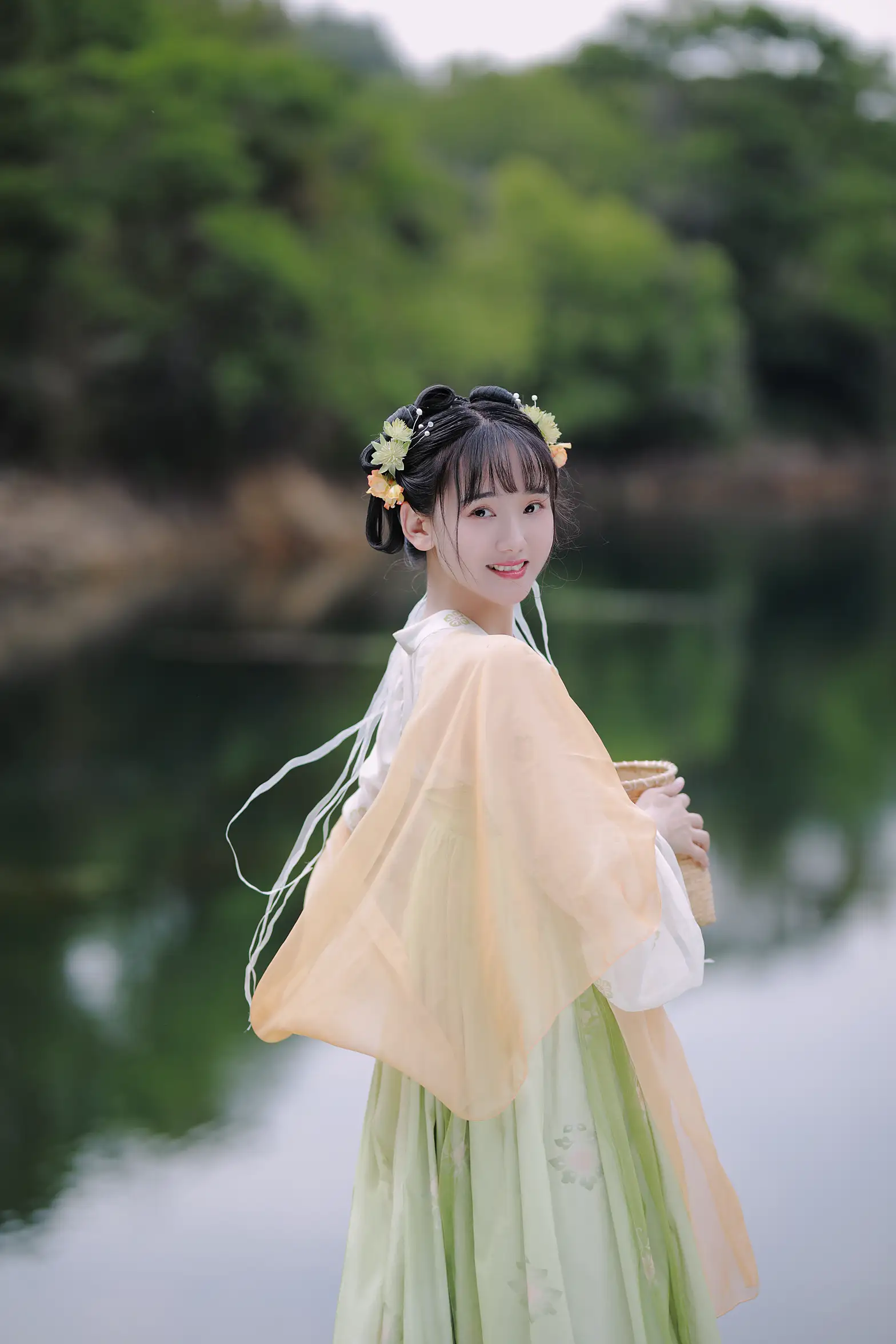[艺图语] 2022.06.19 Vol.1228-015