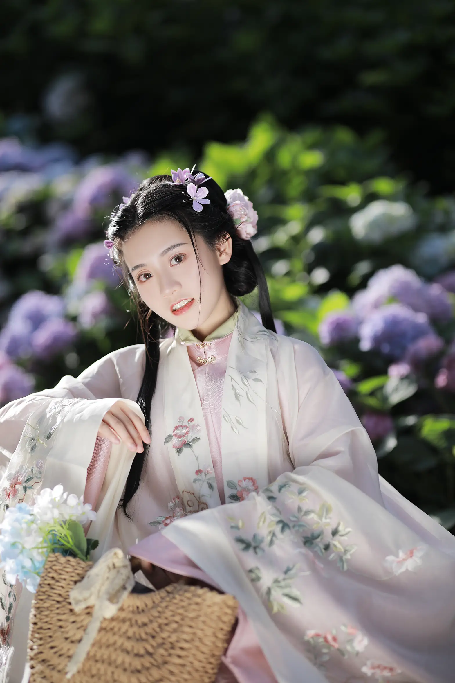 [艺图语] 2022.07.20 Vol.1535-004