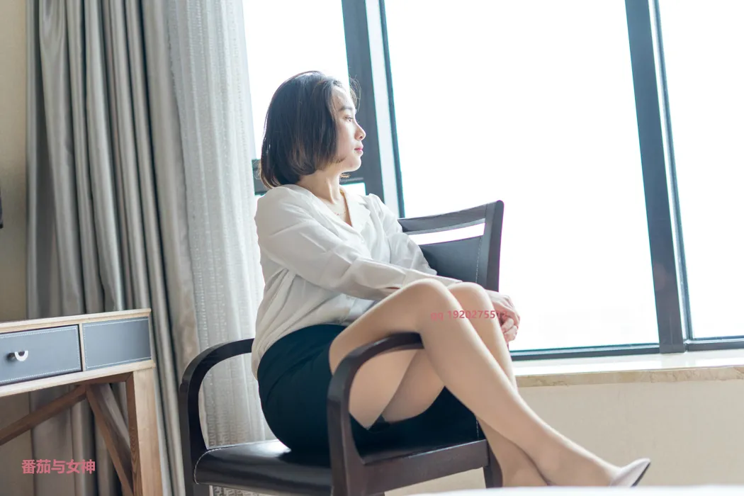 [街拍丝足] NO.034 木子的小包裙 #街拍丝足、美足#[97P]-023