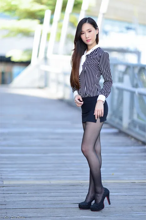 [街拍丝足] NO.026 美模 小米 新任小秘书黑丝职业装 #街拍丝足、美足#[50P]-046