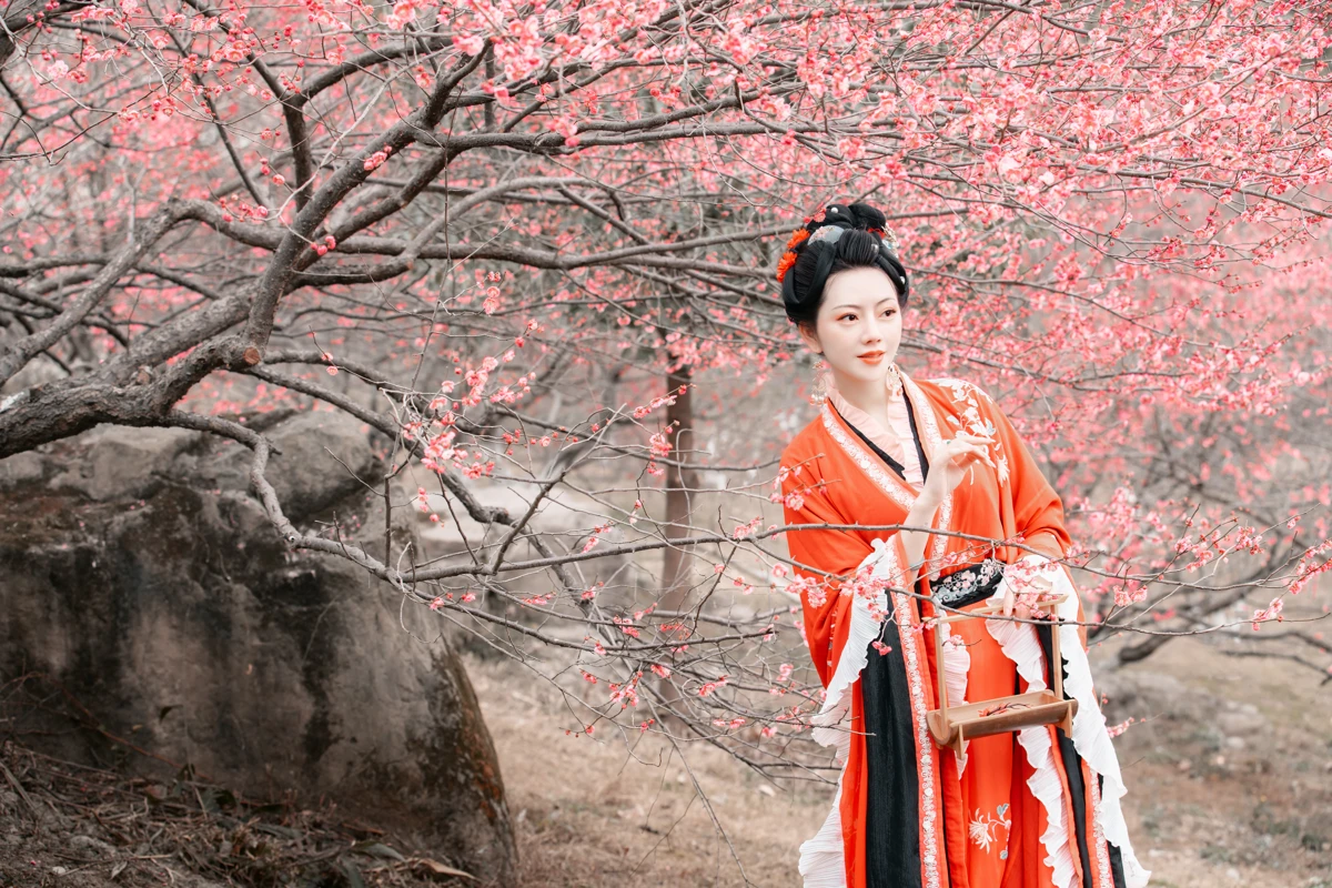 [艺图语]2023.03.07 Vol.3018 惹春风#颜如玉#[43P]-016