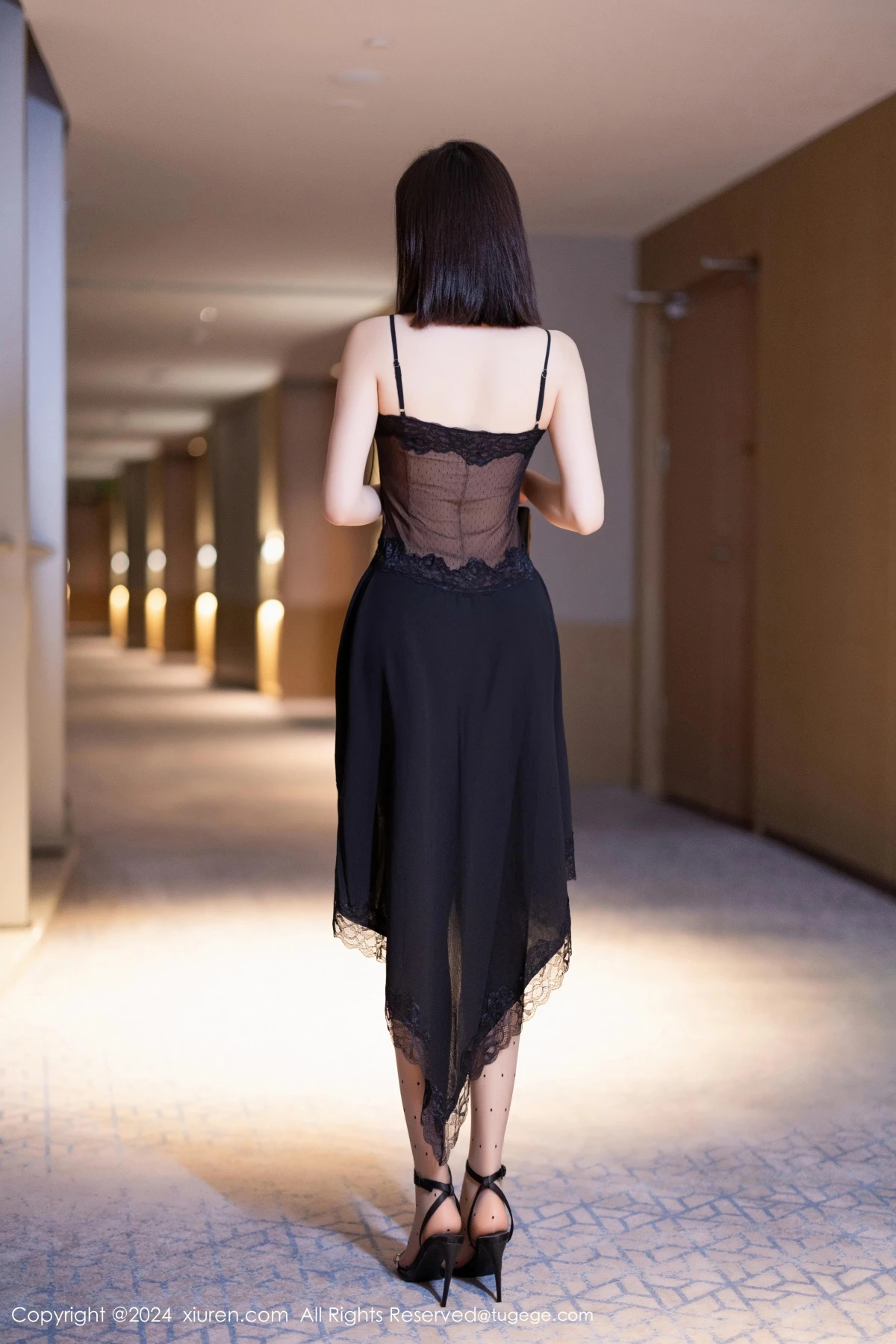 [秀人网] 2024.10.24 No.9339 徐莉芝Booty、秀人旗下#[82P]-011
