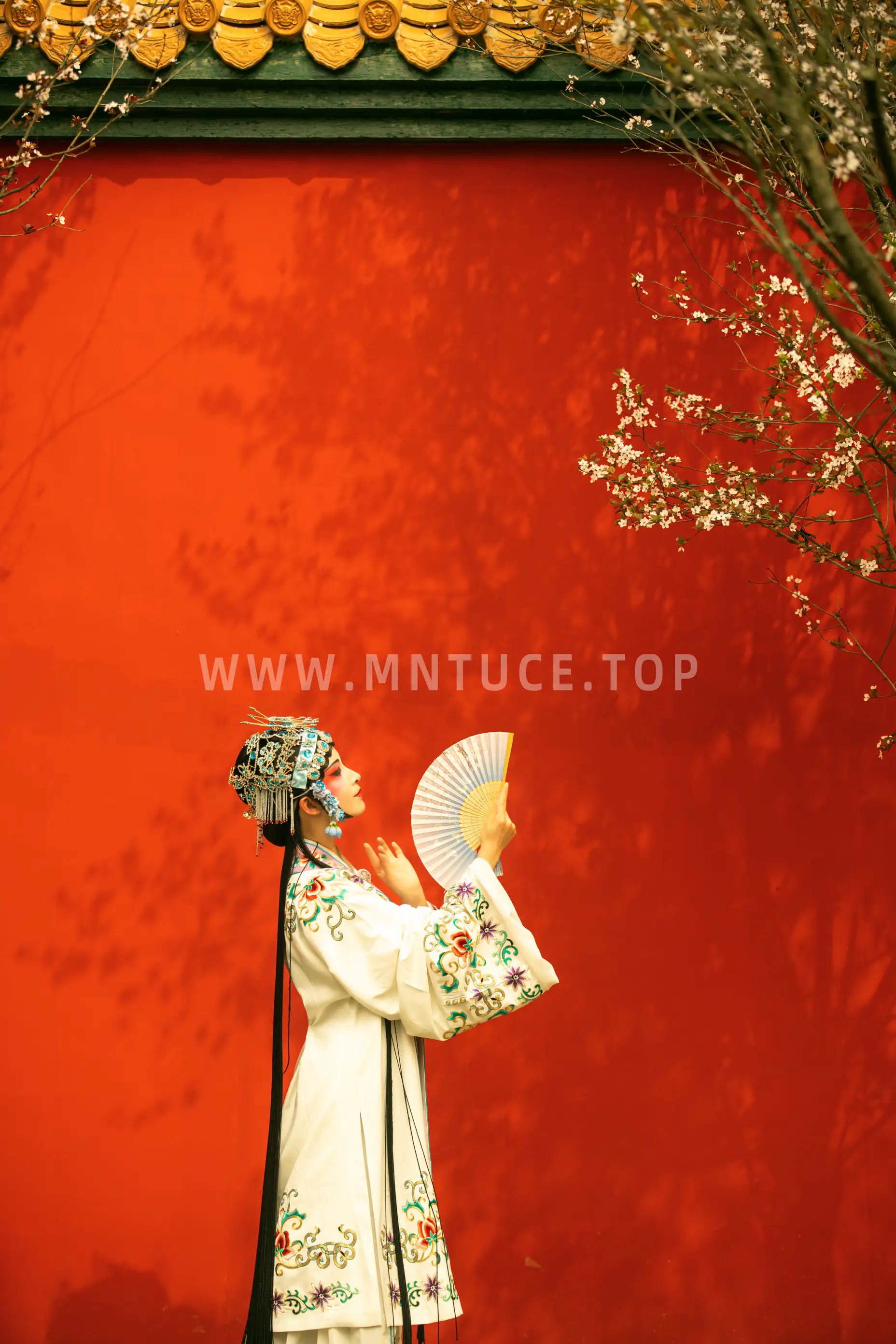 [艺图语] 2021.12.18 Vol.499-019