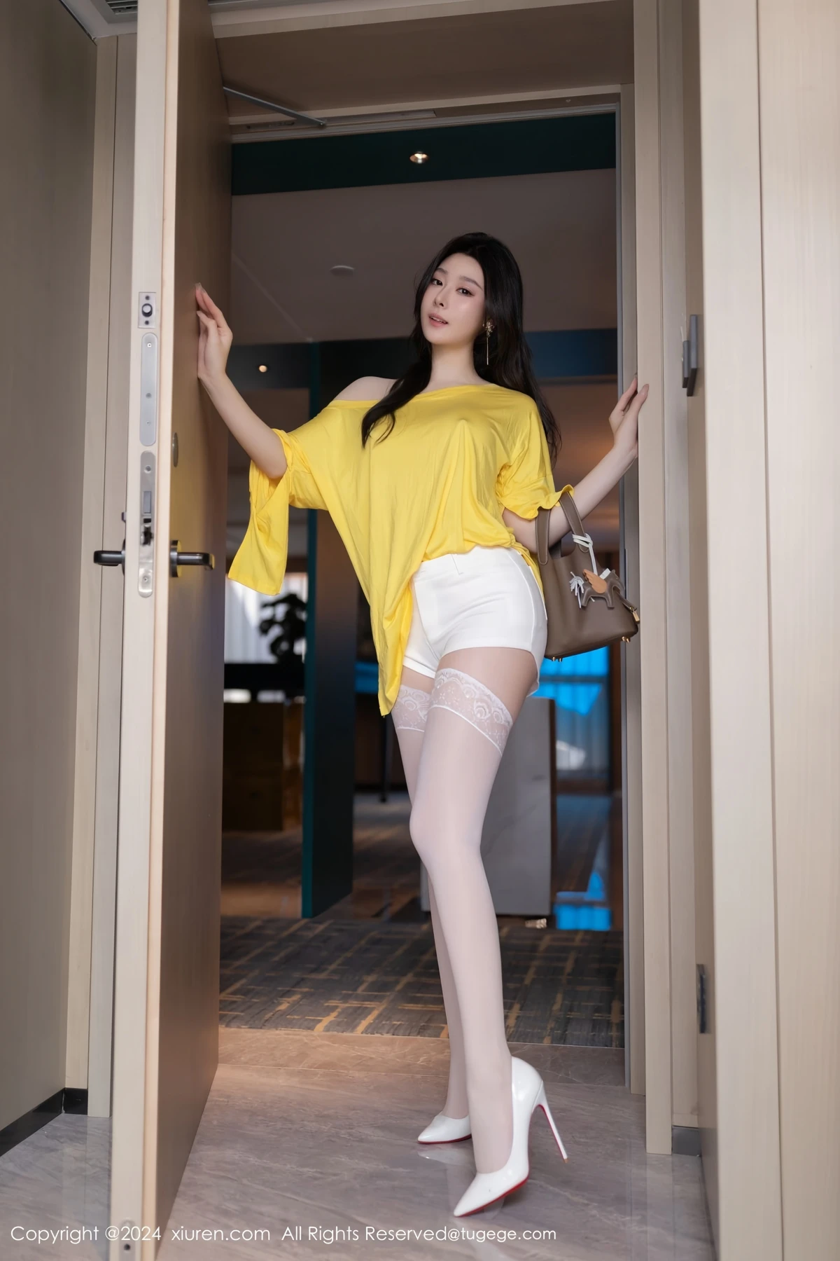 [秀人网] 2024.08.15 No.9019 小逗逗、秀人旗下#[82P]-016