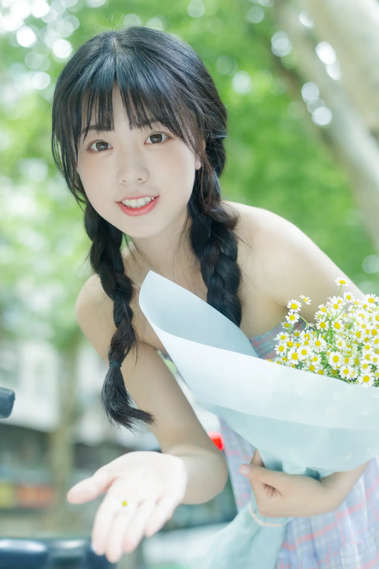 [艺图语] 2022.08.12 Vol.1688-026