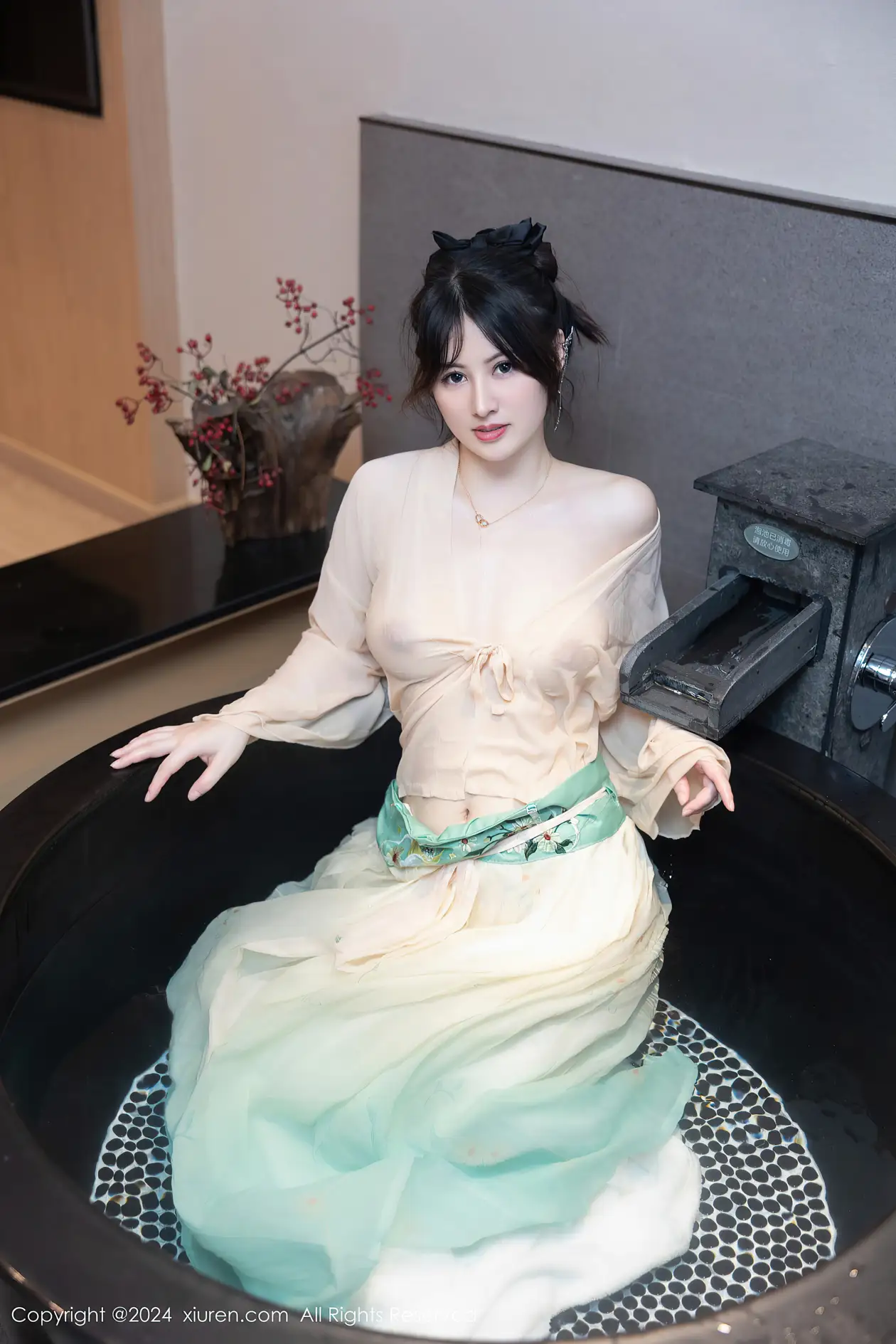 [秀人网] 2024.02.22 NO.8128 诗诗kiki、秀人人旗下、xr_8000~8499 [82P]-047