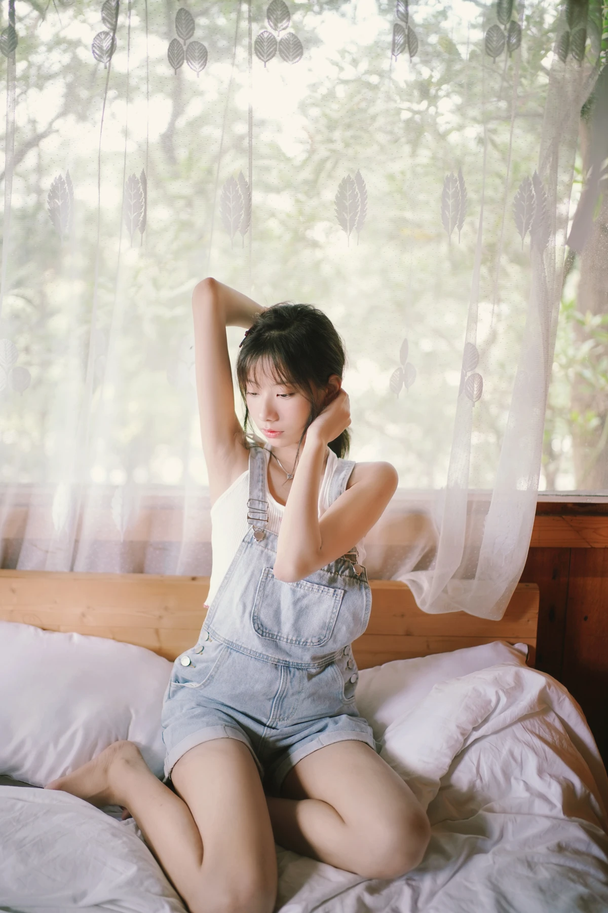 [艺图语]2023.02.05 Vol.2977 小木屋里的青春#歪歪#[21P]-008