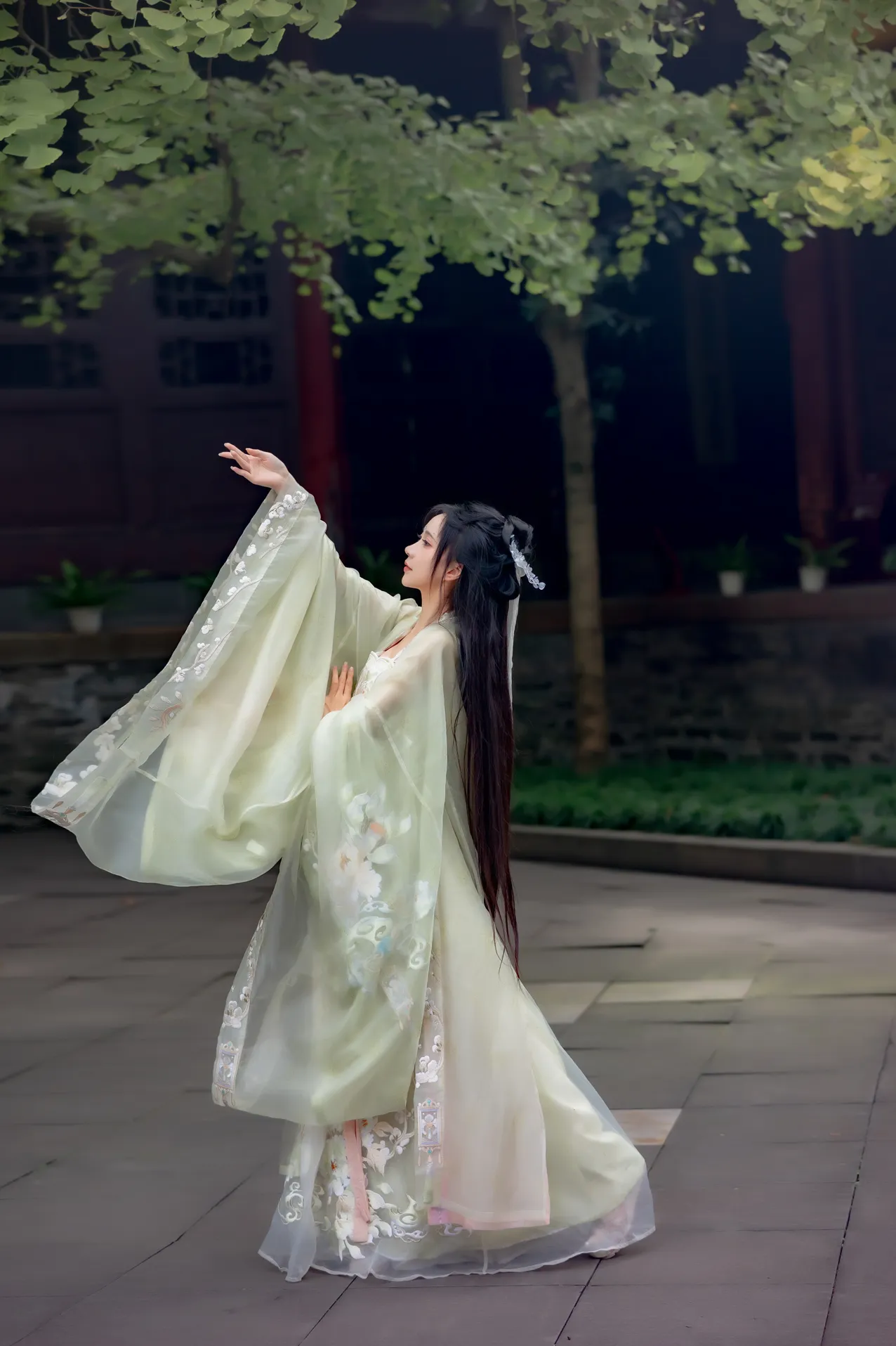 [艺图语]2022.11.26 Vol.2531-033