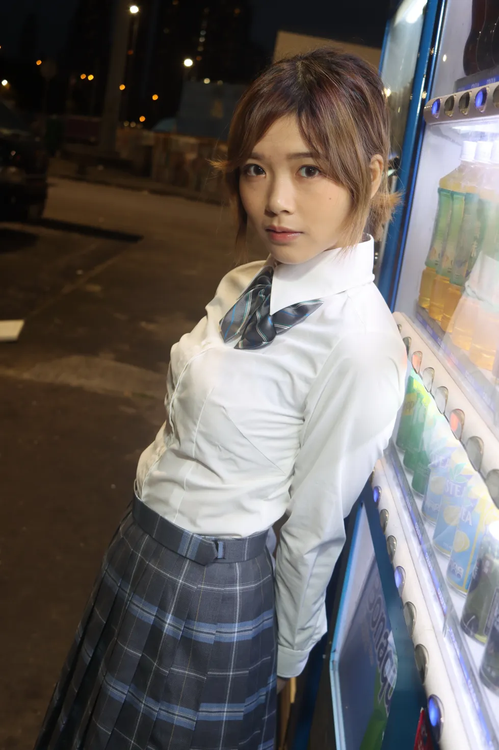[街拍丝足] NO.144 Kandi 学生制服美腿 #街拍丝足、美足#[110P]-095