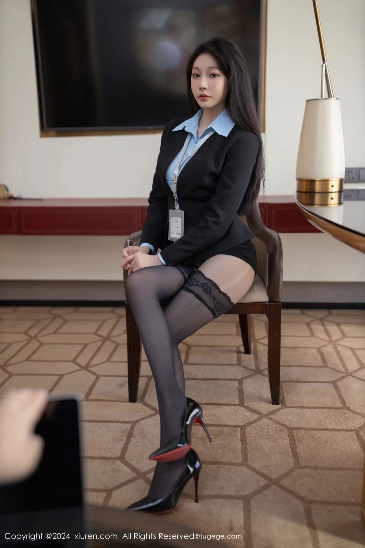 [秀人网] 2024.11.19 No.9469 安然anran、秀人旗下#[80P]-056
