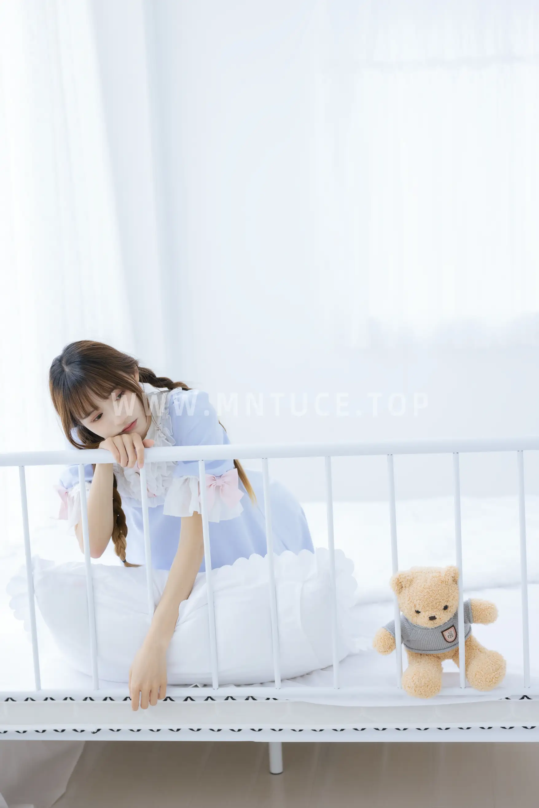 [艺图语] 2022.08.16 Vol.1720-018