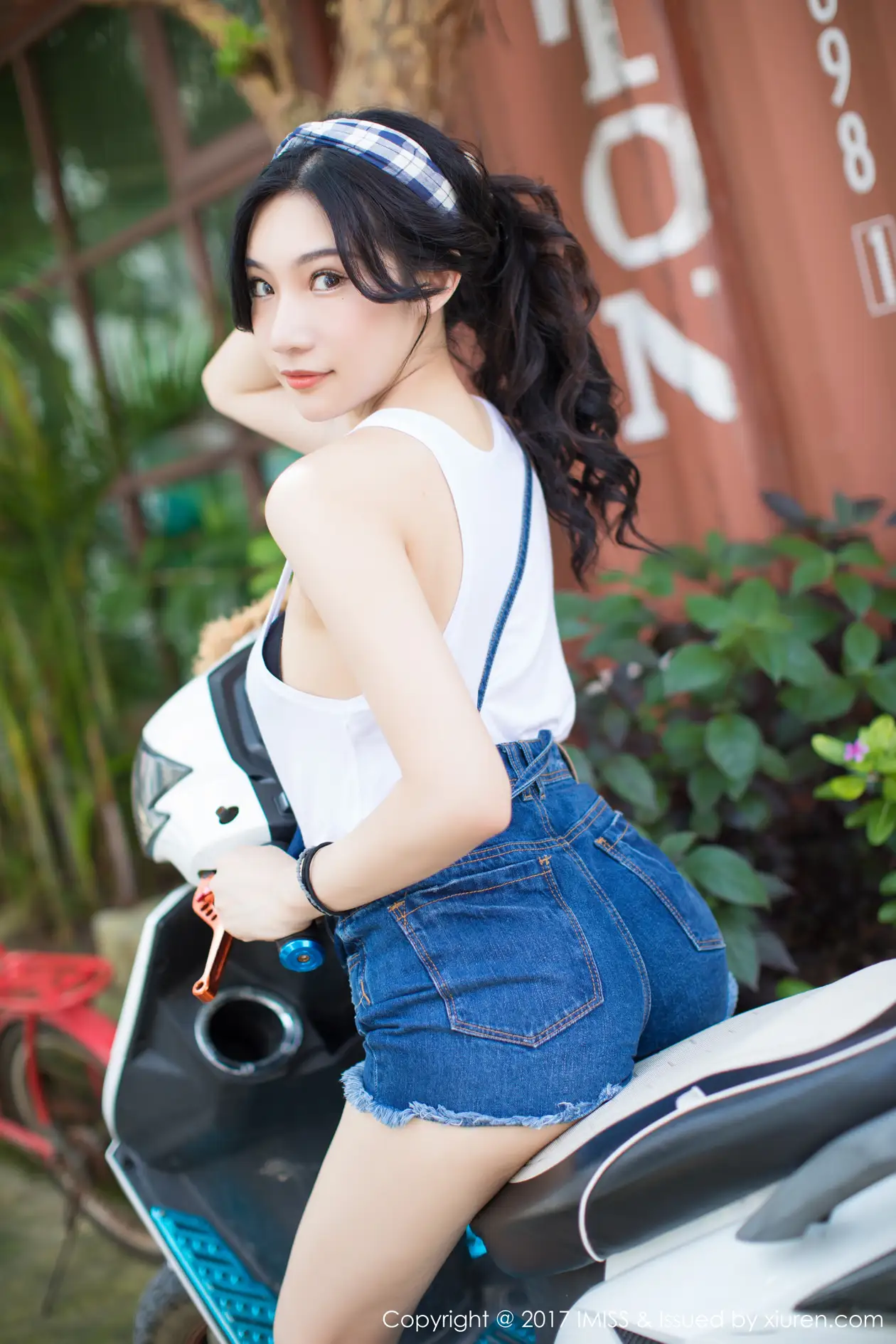 [爱蜜社] 2017.08.21 VOL.180-016