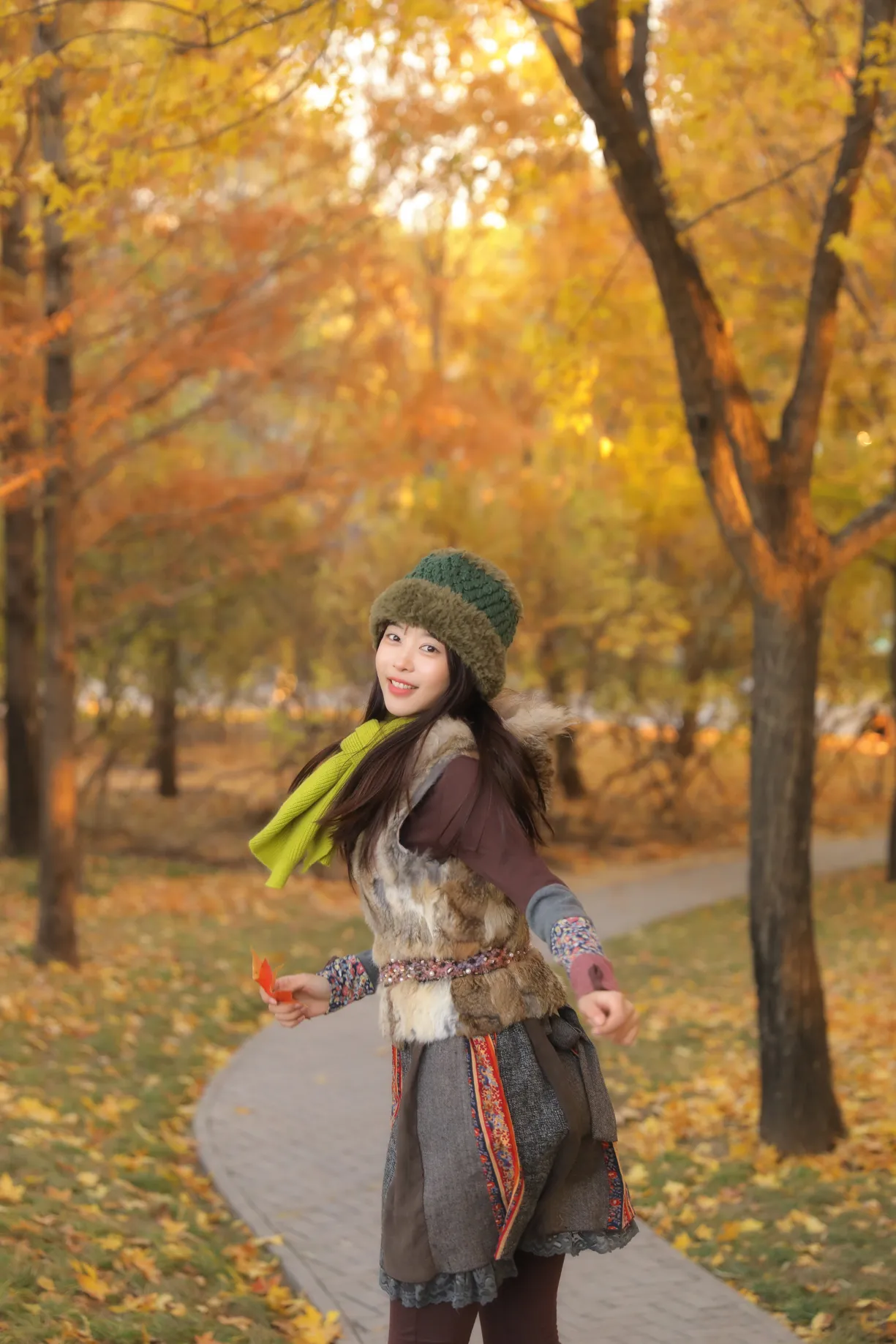 [艺图语]2022.12.04 Vol.2595-022