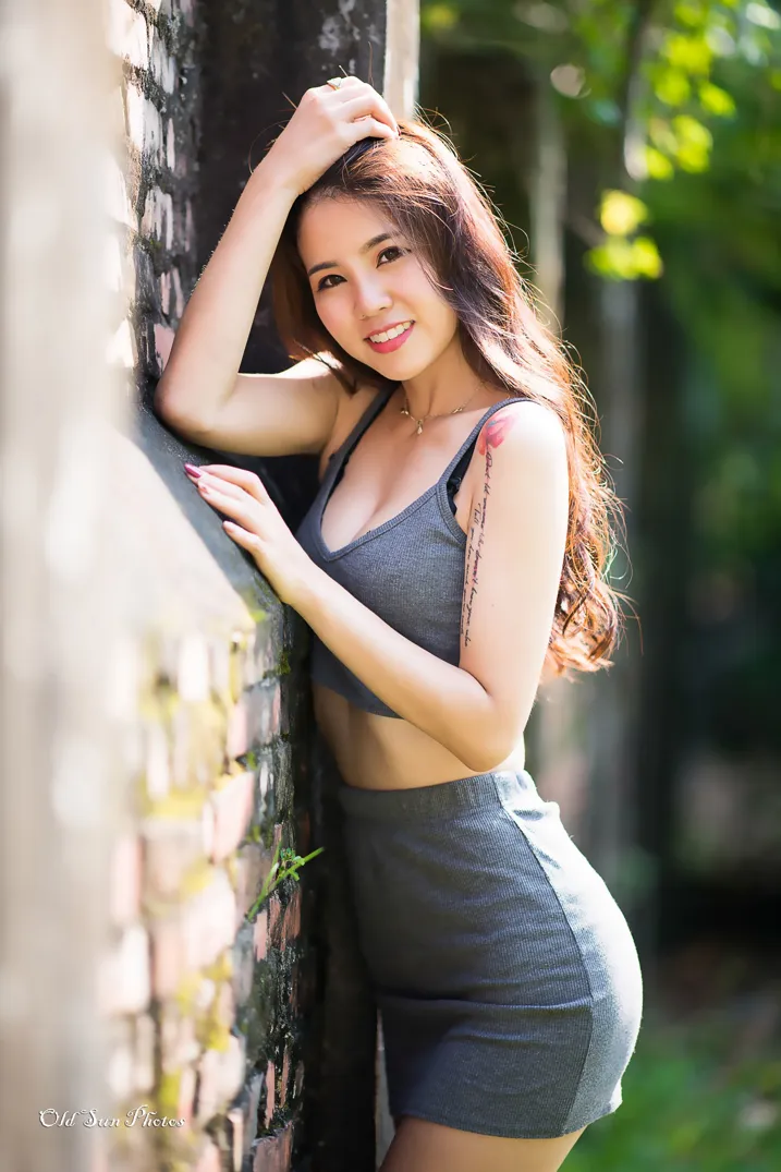 [街拍丝足] NO.154 Debby Chiu 露肚短裙涼高美腿 #街拍丝足、美足#[115P]-059