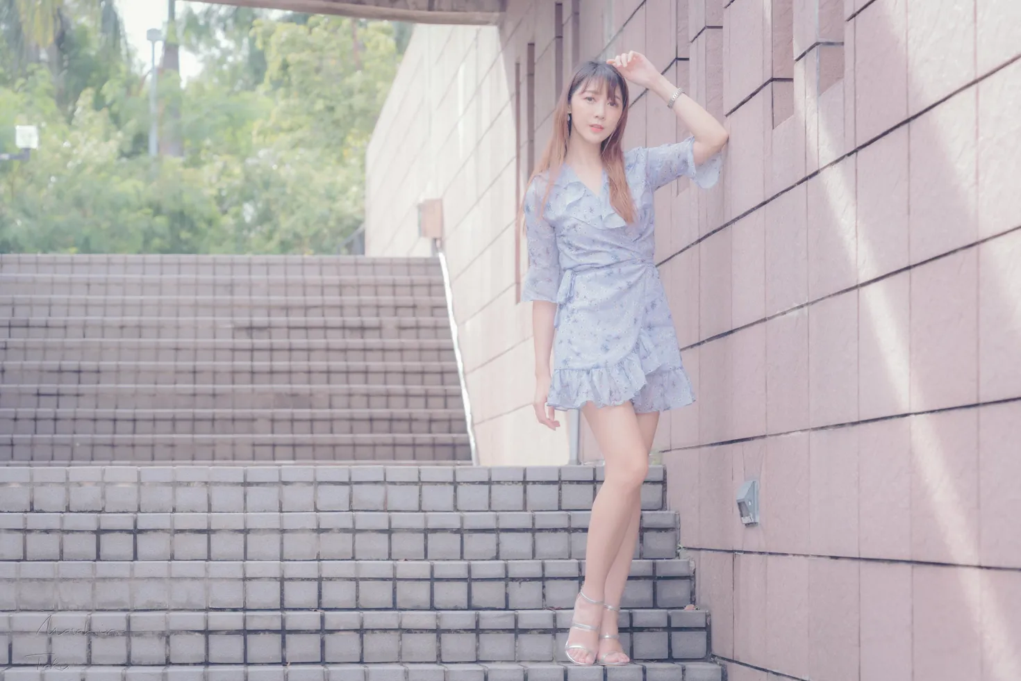 [街拍丝足] NO.197 彭璇 连衣短裙涼高美腿 #街拍丝足、美足#[58P]-042