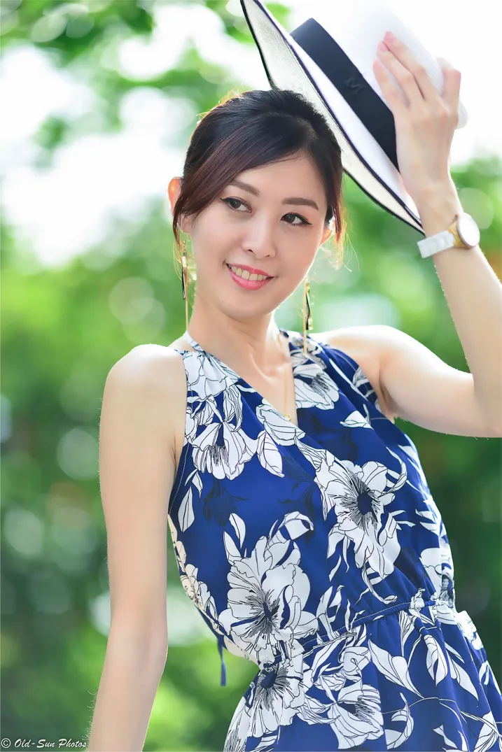 [街拍丝足] NO.196 赵婷婷 连衣裙凉高美腿 #街拍丝足、美足#[122P]-055