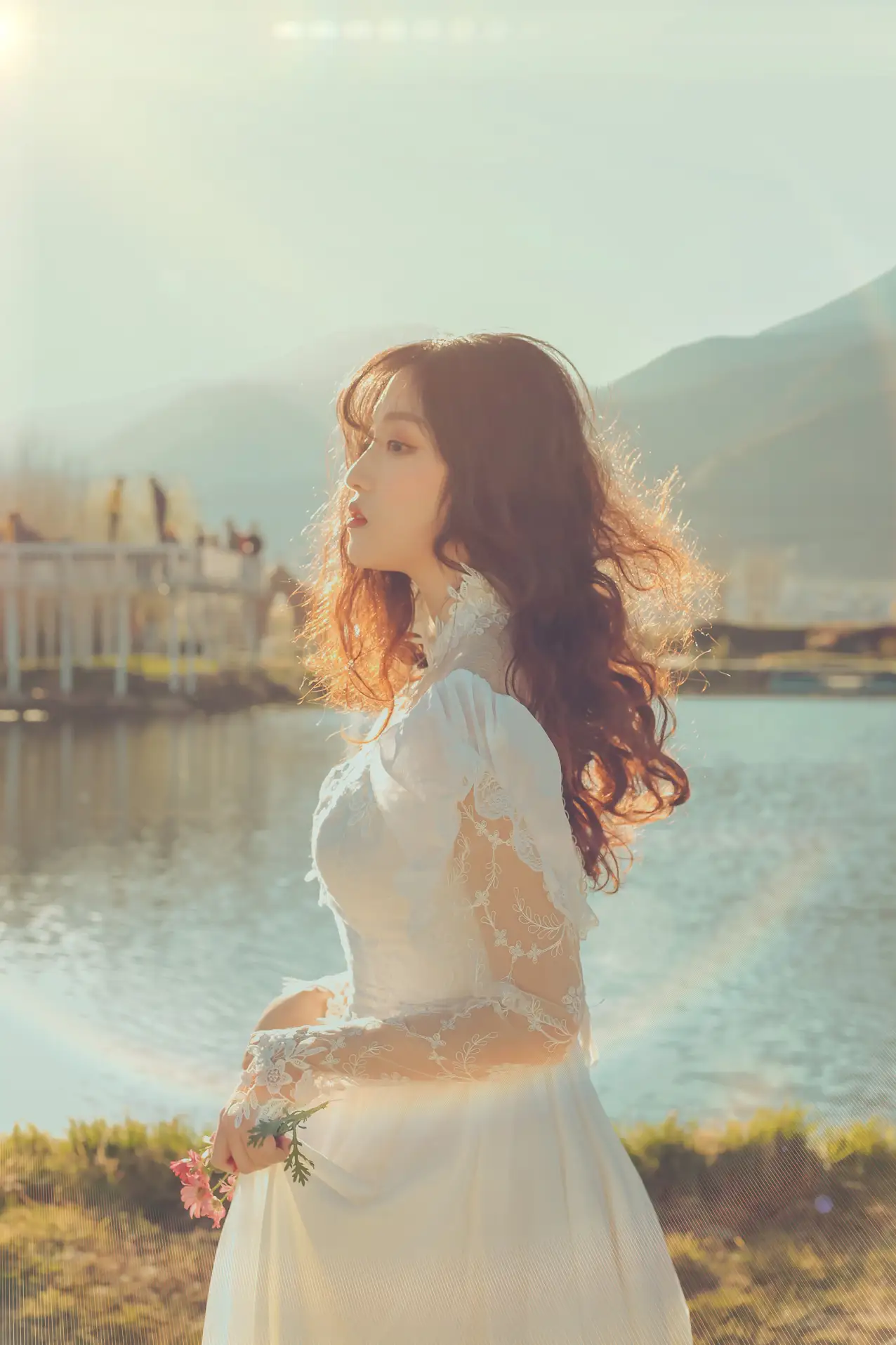 [艺图语] 2022.11.15 Vol.2083-005