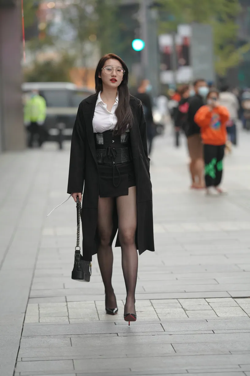 [街拍丝足] NO.160 黑丝大长腿 #街拍丝足、美足#[201P]-103