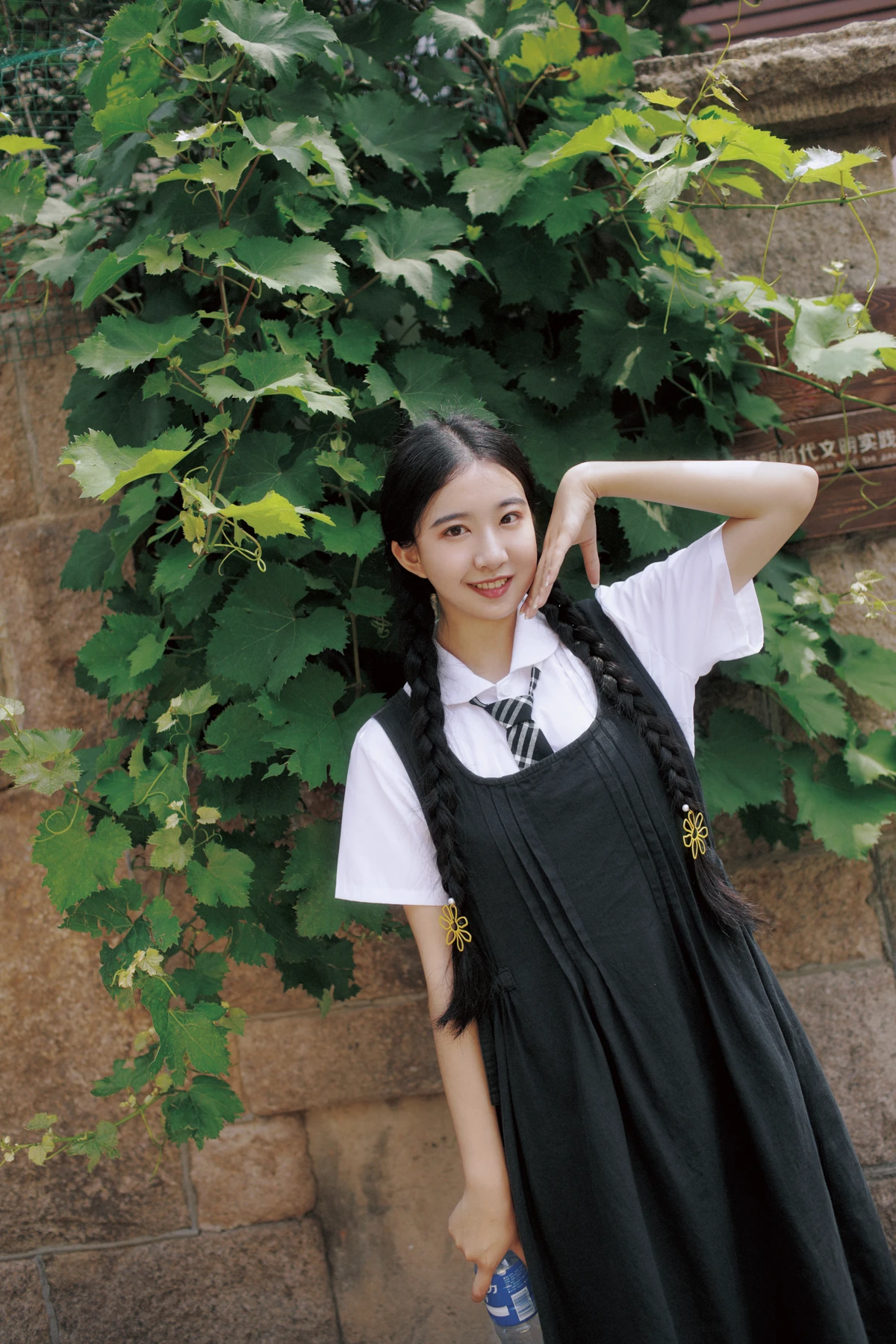 [艺图语]2023.02.01 Vol.2946 夏日笔记#知岫#[28P]-024