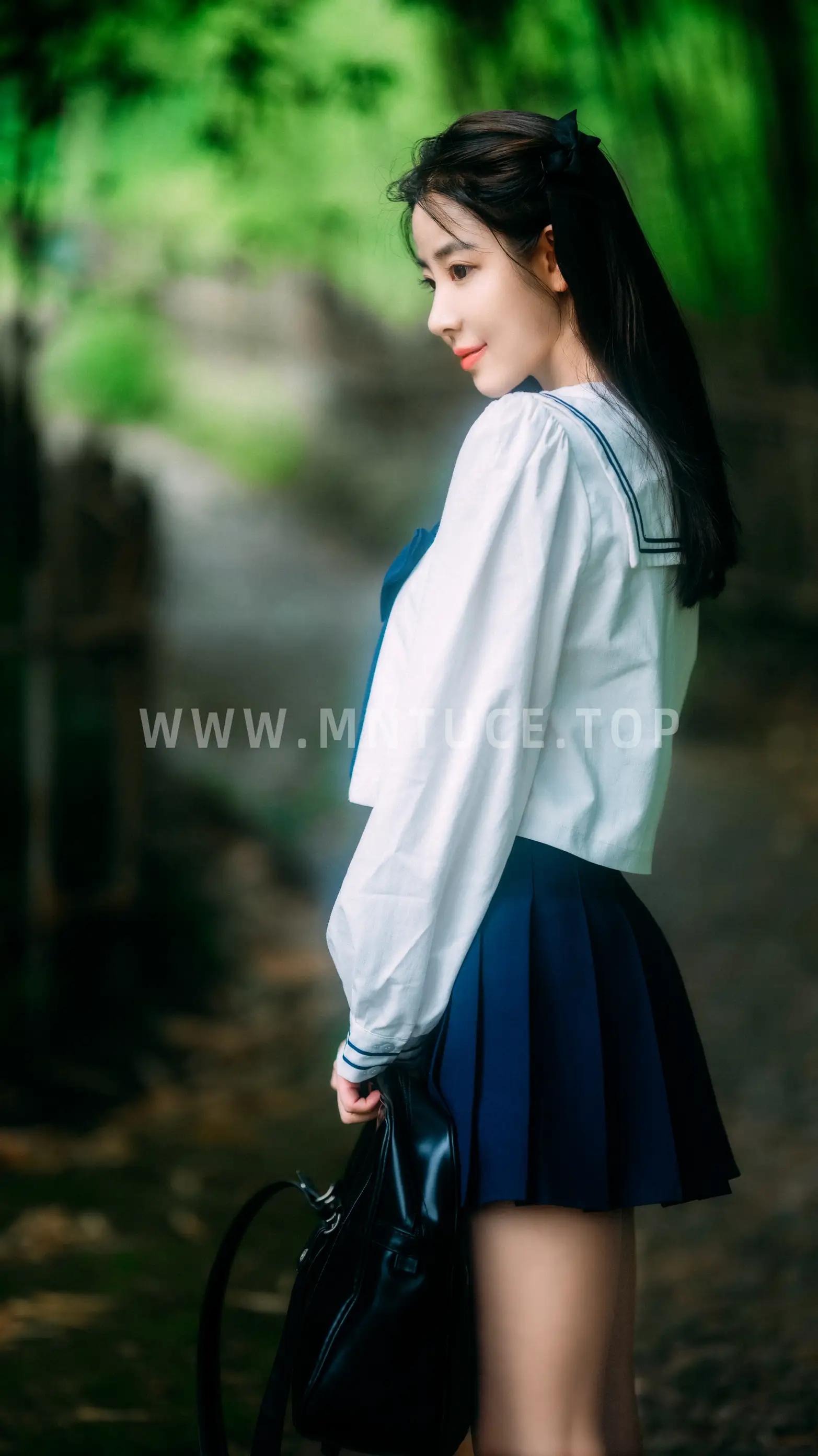 [艺图语] 2022.07.12 Vol.1450-038