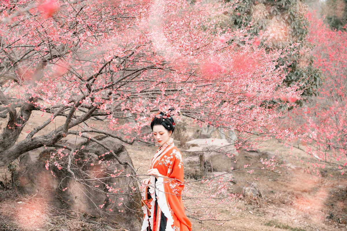 [艺图语]2023.03.07 Vol.3018 惹春风#颜如玉#[43P]-018