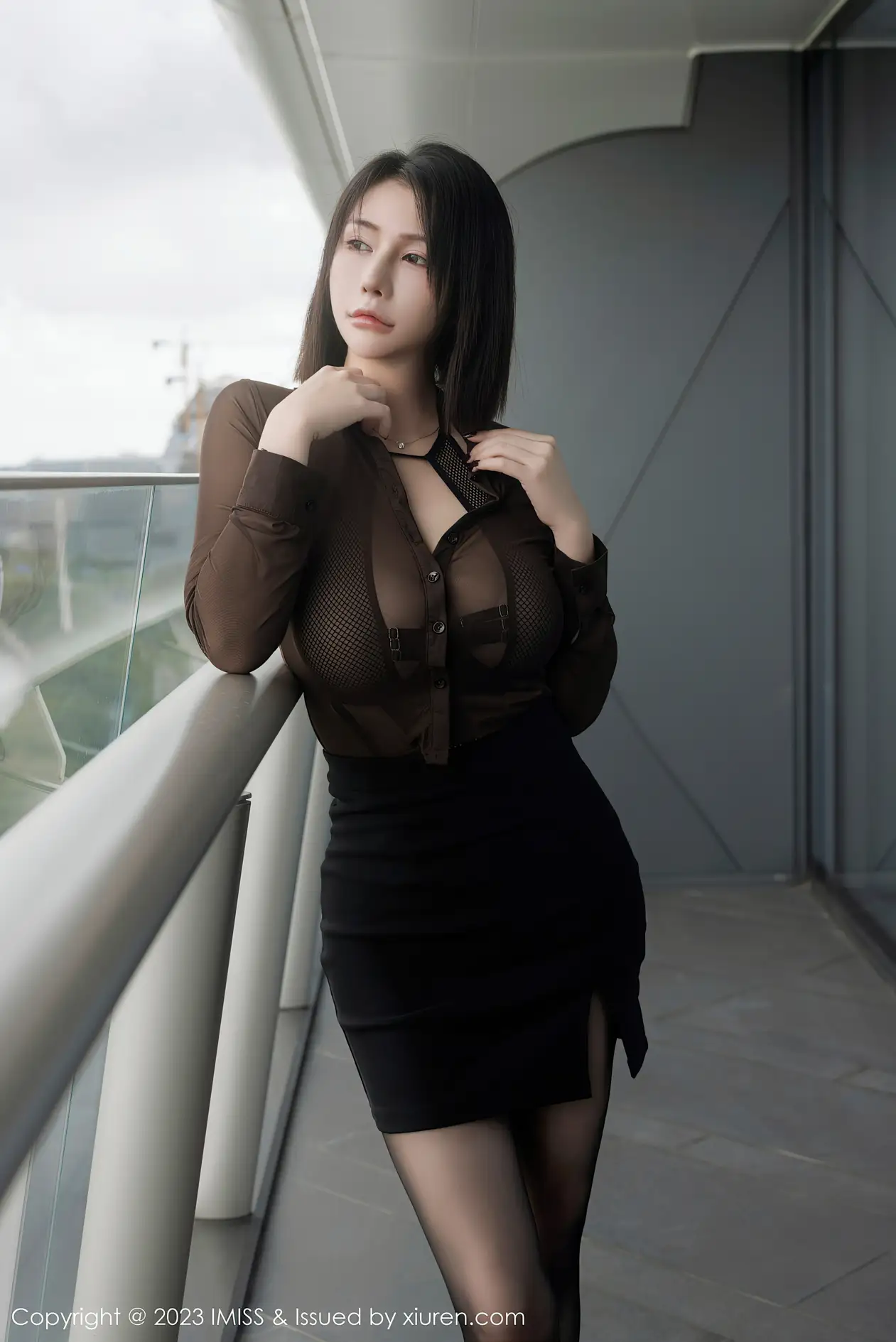 [爱蜜社] 2023.08.22 VOL.744-003