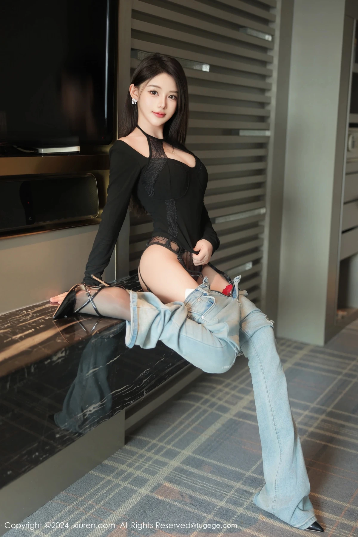 [秀人网] 2024.12.27 No.9666 爱酱里、秀人旗下#[77P]-025