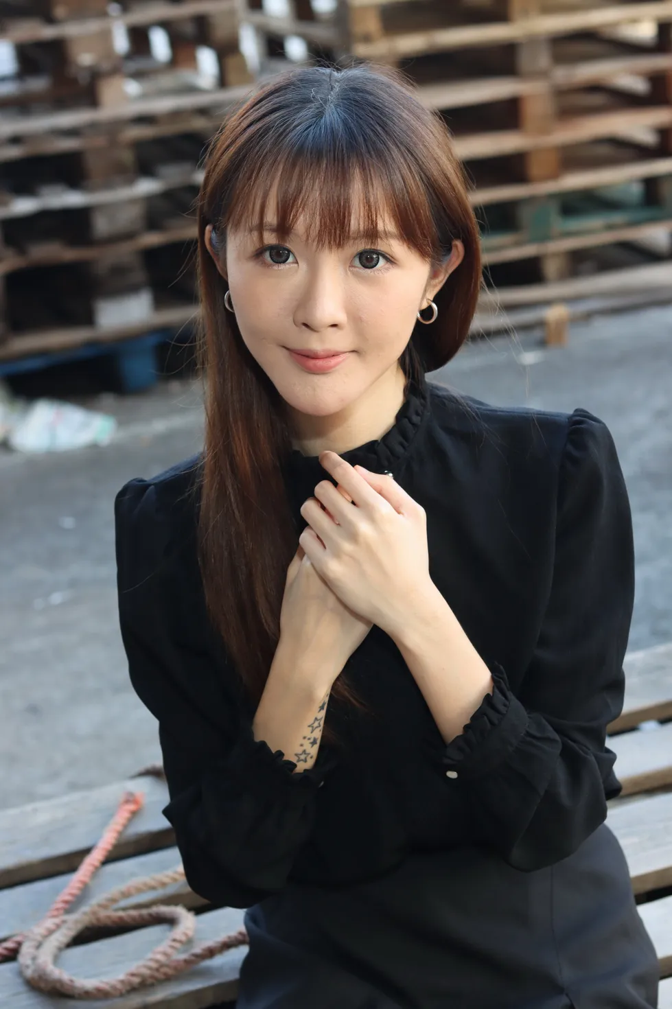 [街拍丝足] NO.161 Kiki 短裙丝袜美腿 #街拍丝足、美足#[95P]-062