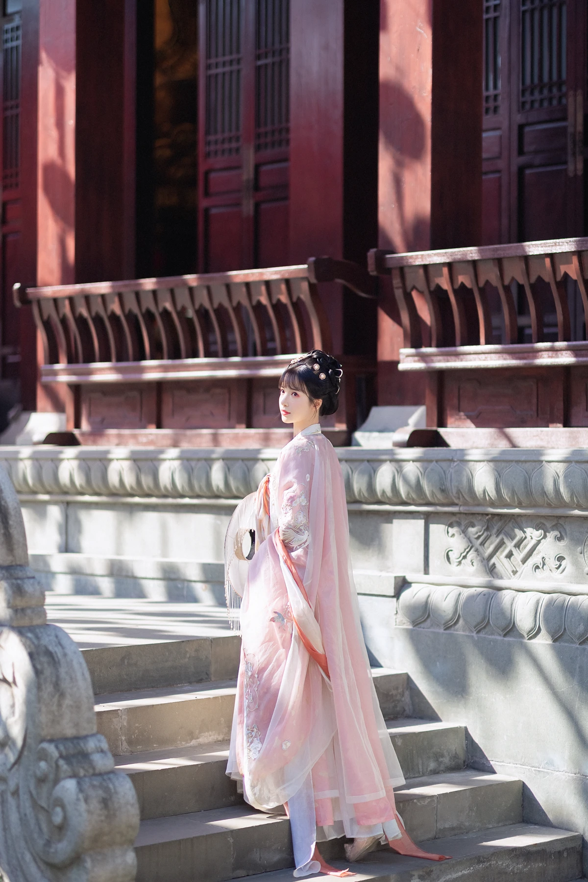 [艺图语]2023.02.10 Vol.3011 红豆相思#一只阿梦崽#[49P]-046