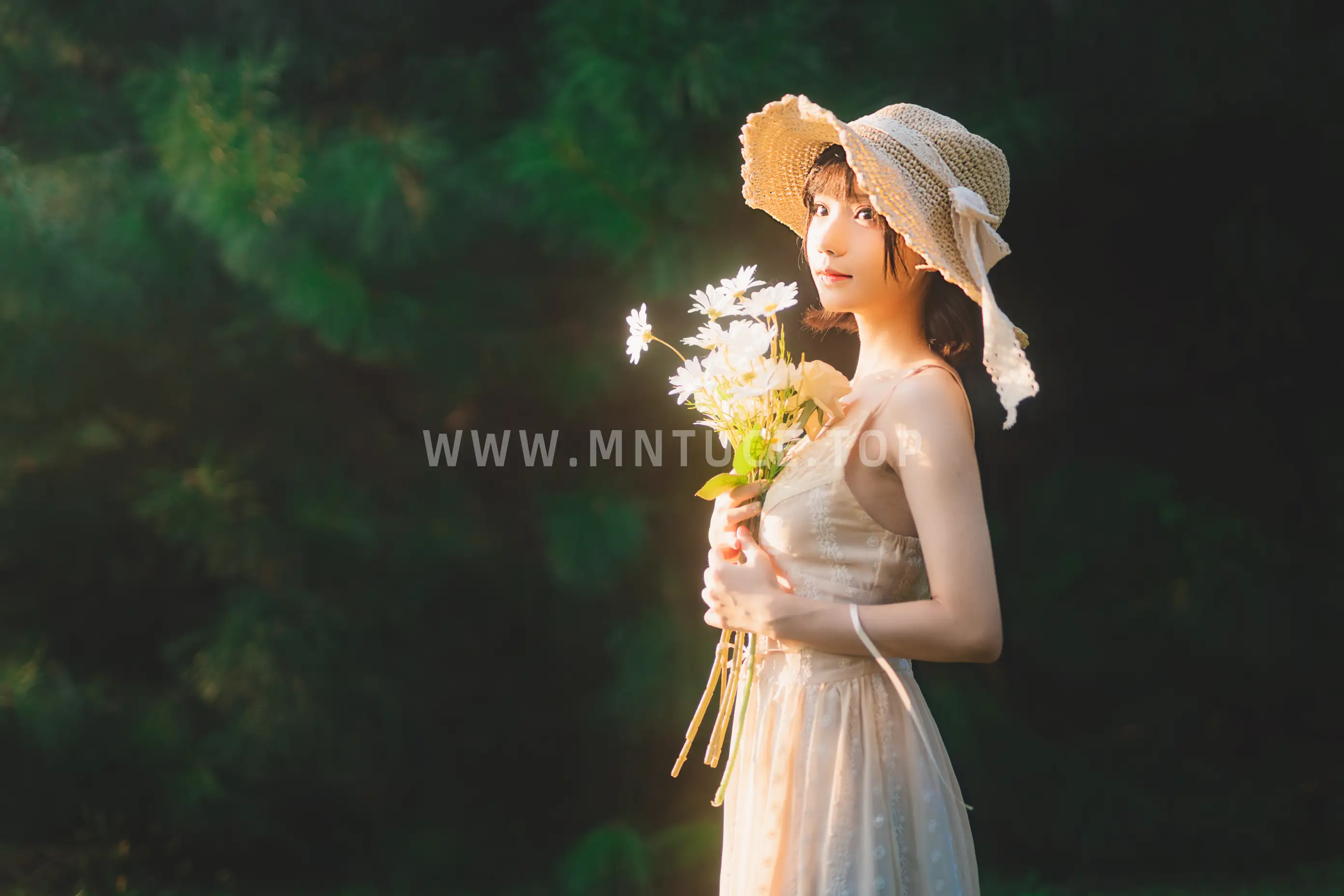 [艺图语] 2022.06.09 Vol.1124-014