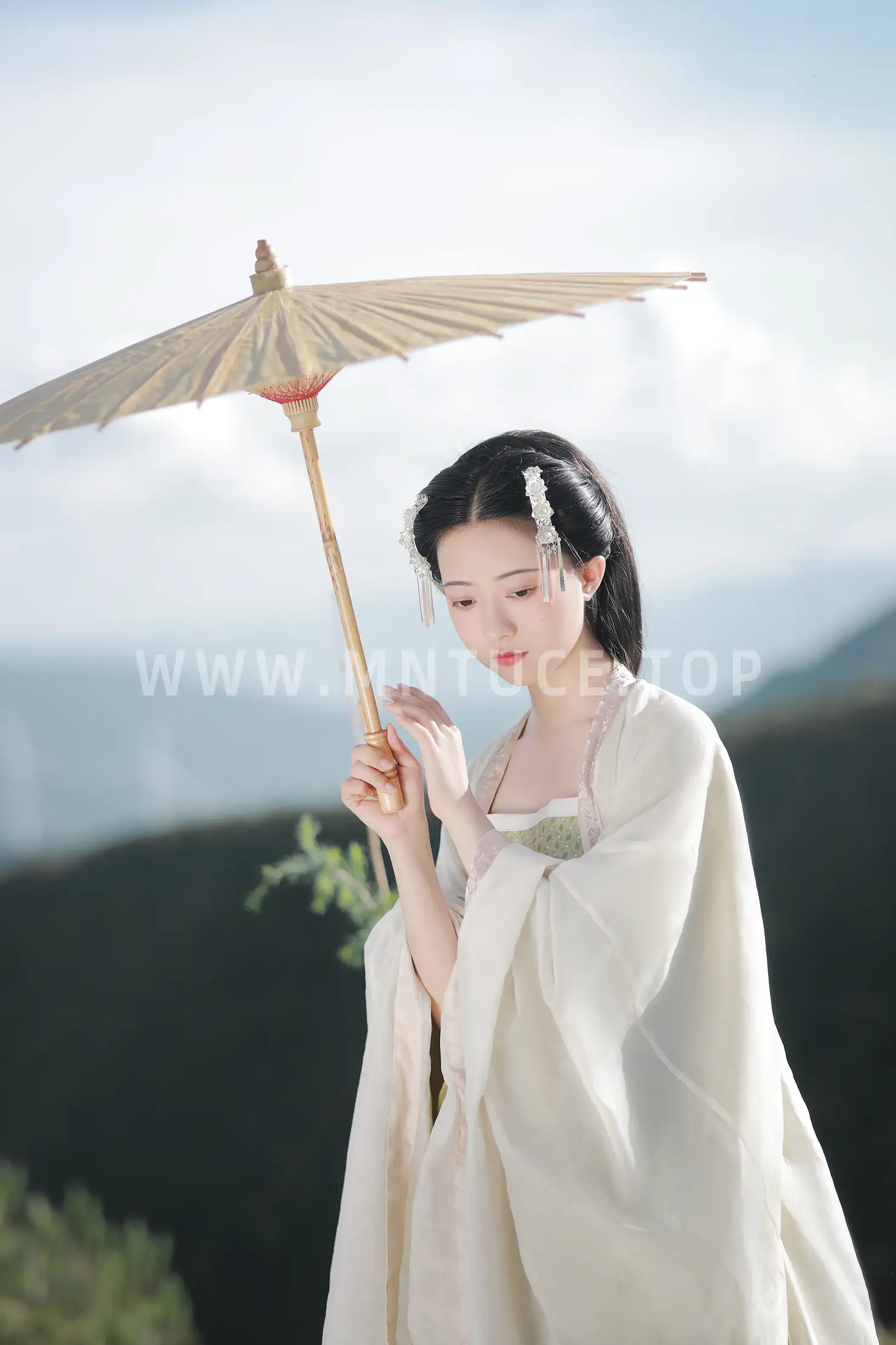 [艺图语] 2022.07.16 Vol.1493-019