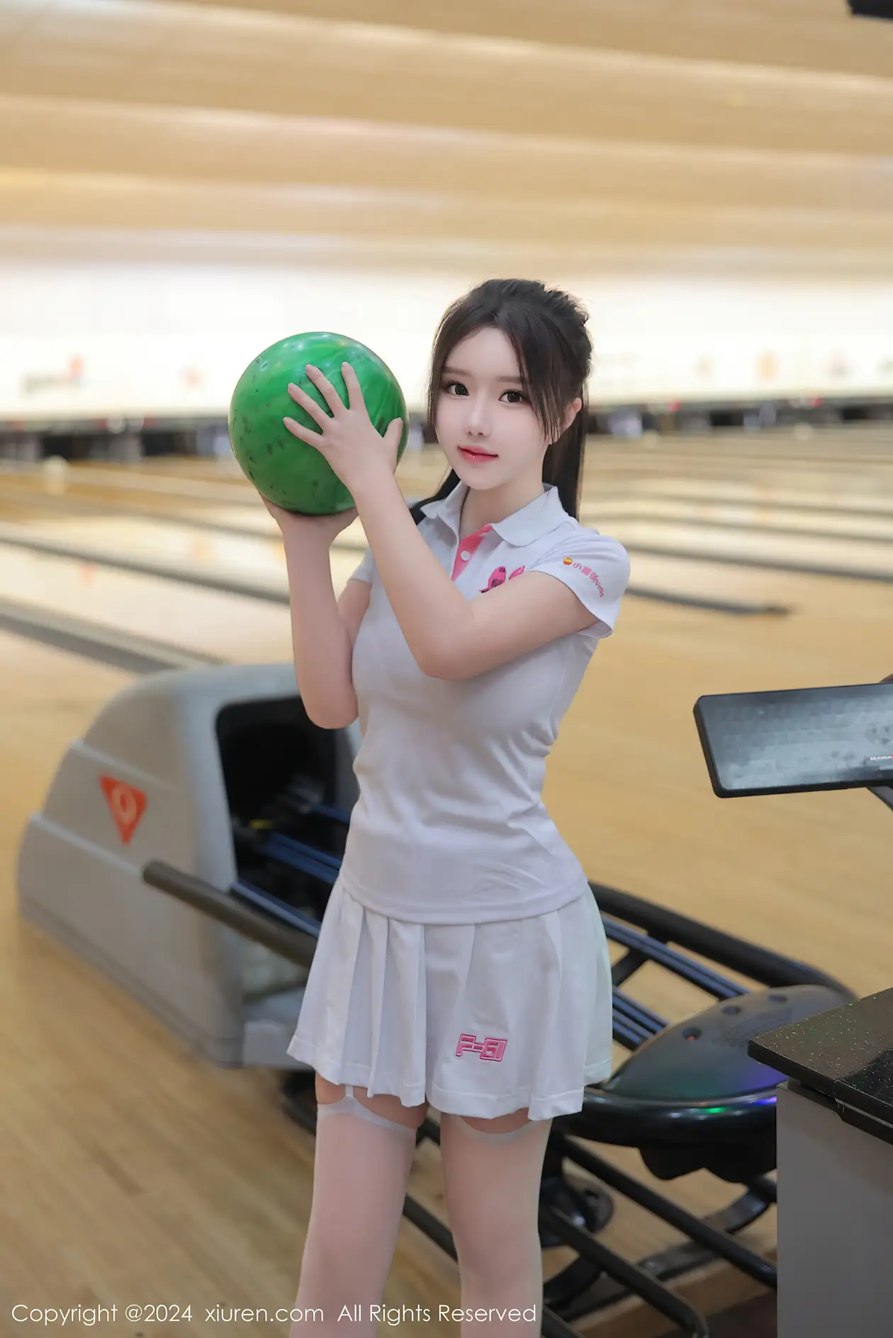 [秀人网] 2024.02.20 NO.8118 #小薯条nienie、秀人旗下、xr_8000-8499#[80P]-064
