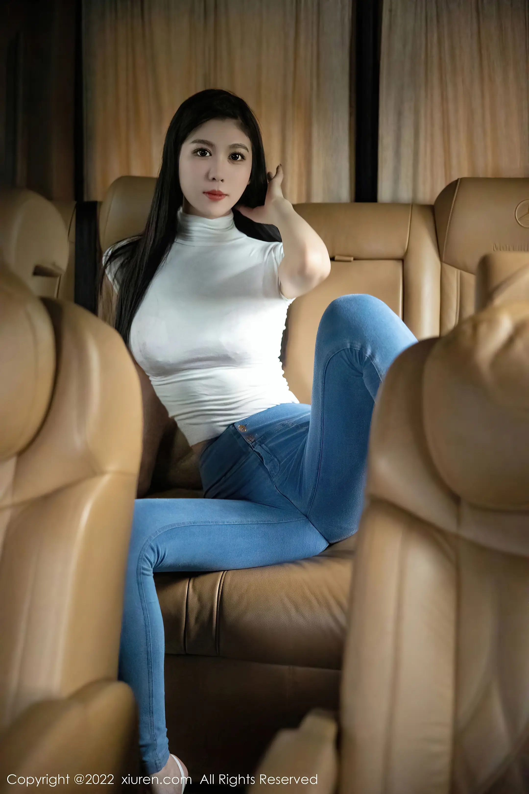 [Xiuren秀人网] 2022.10.08 NO.5677-011